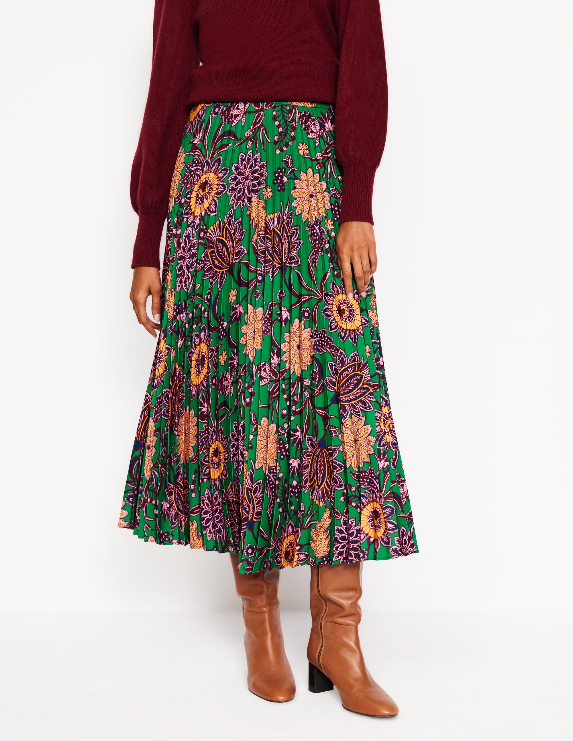 Camilla Pleated Midi Skirt-Rich Emerald, Ornate Bud - Image 4