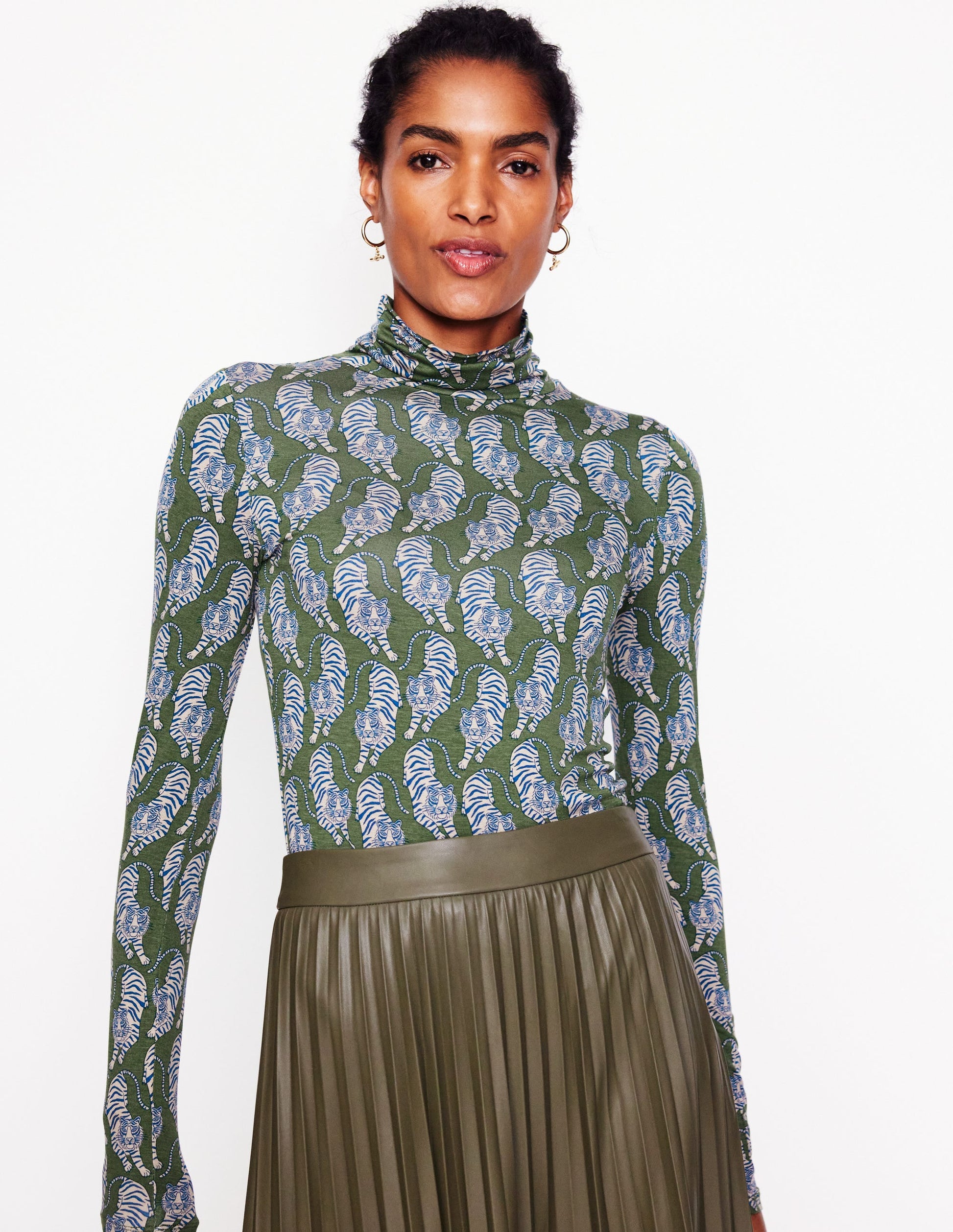 Polly Jersey Top-Chive, Tiger-2