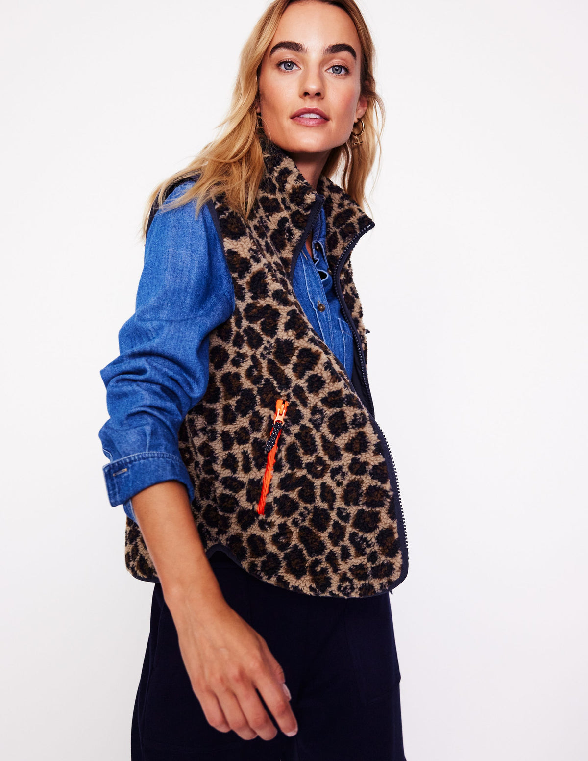 Truro Borg Gilet-Leopard-1