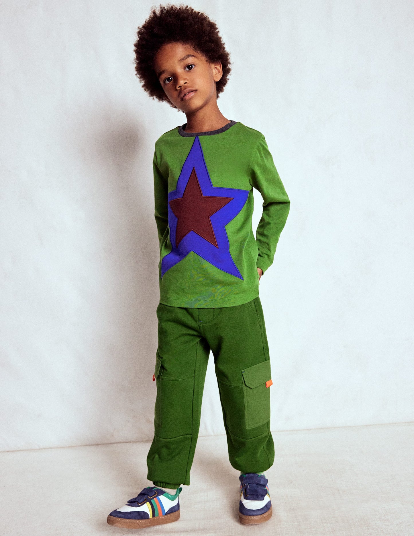 Star Appliqué T-shirt-Broccoli Green Star