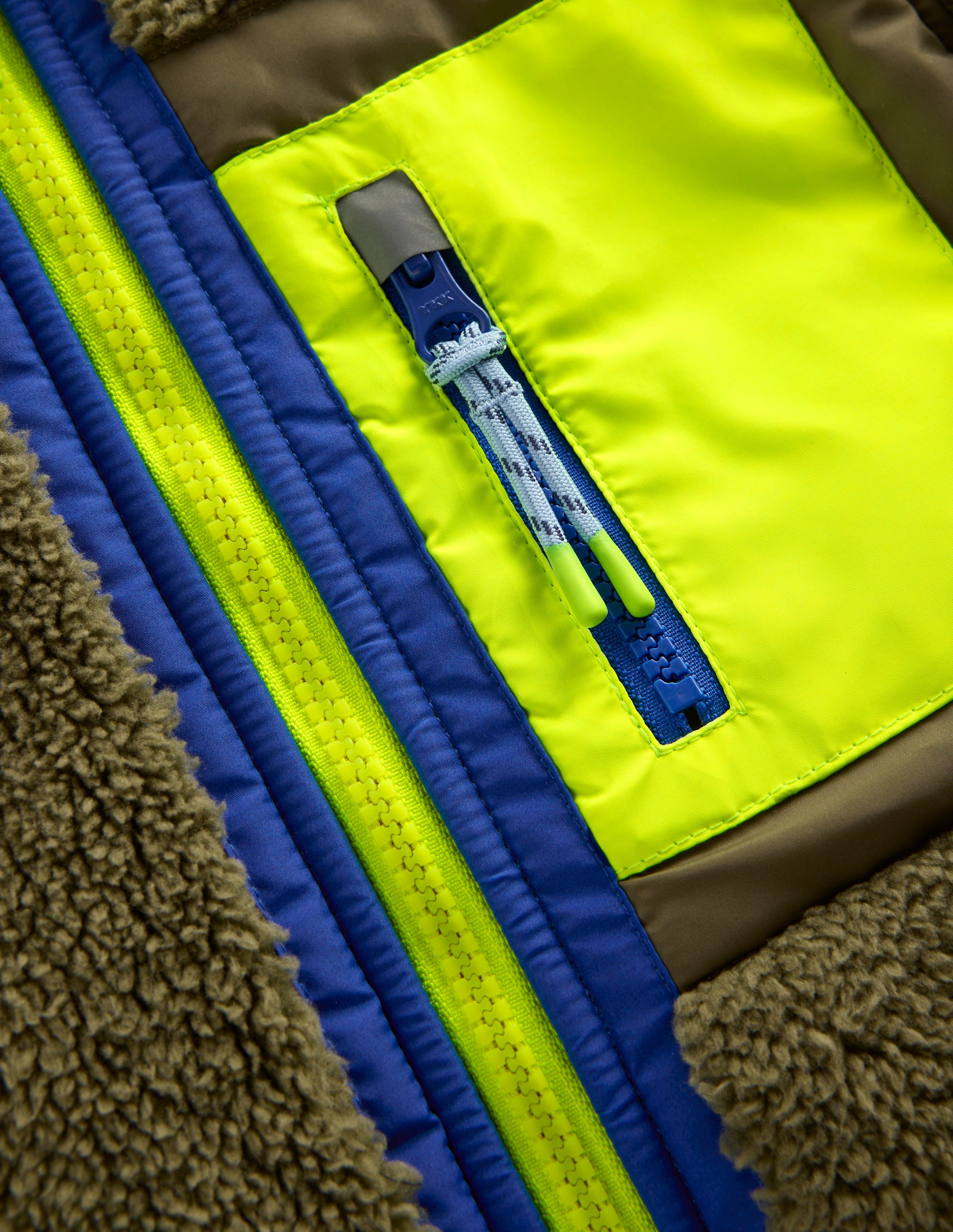 Cosy Windproof Fleece-Winter Moss - Image 3