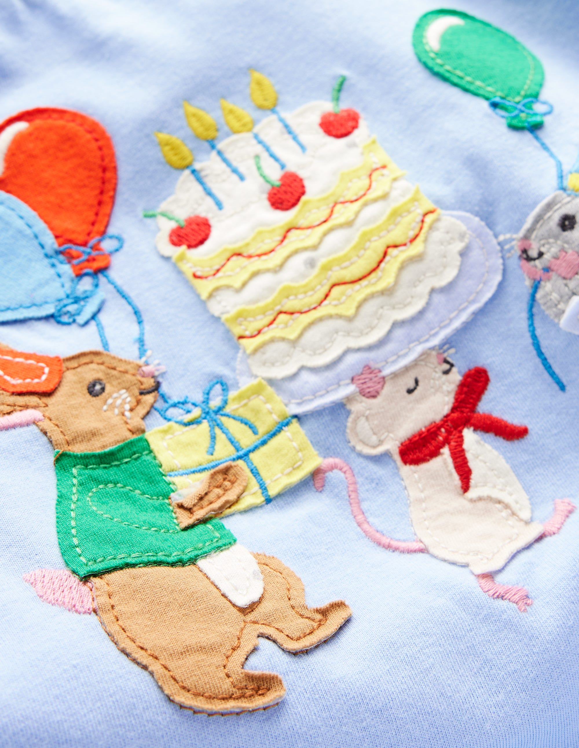 Short Sleeve Appliqué T-shirt-Glacier Blue Birthday Bunnies - Image 3