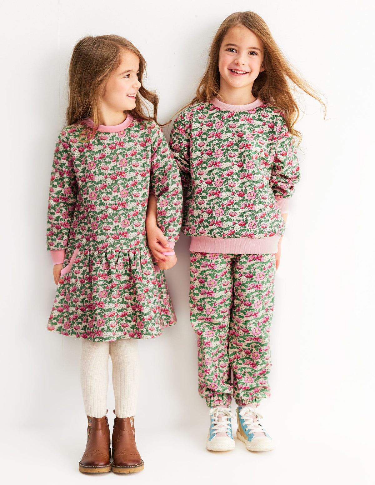 Printed Relaxed Sweatshirt-Chalk Pink Wild Rose - Image 4