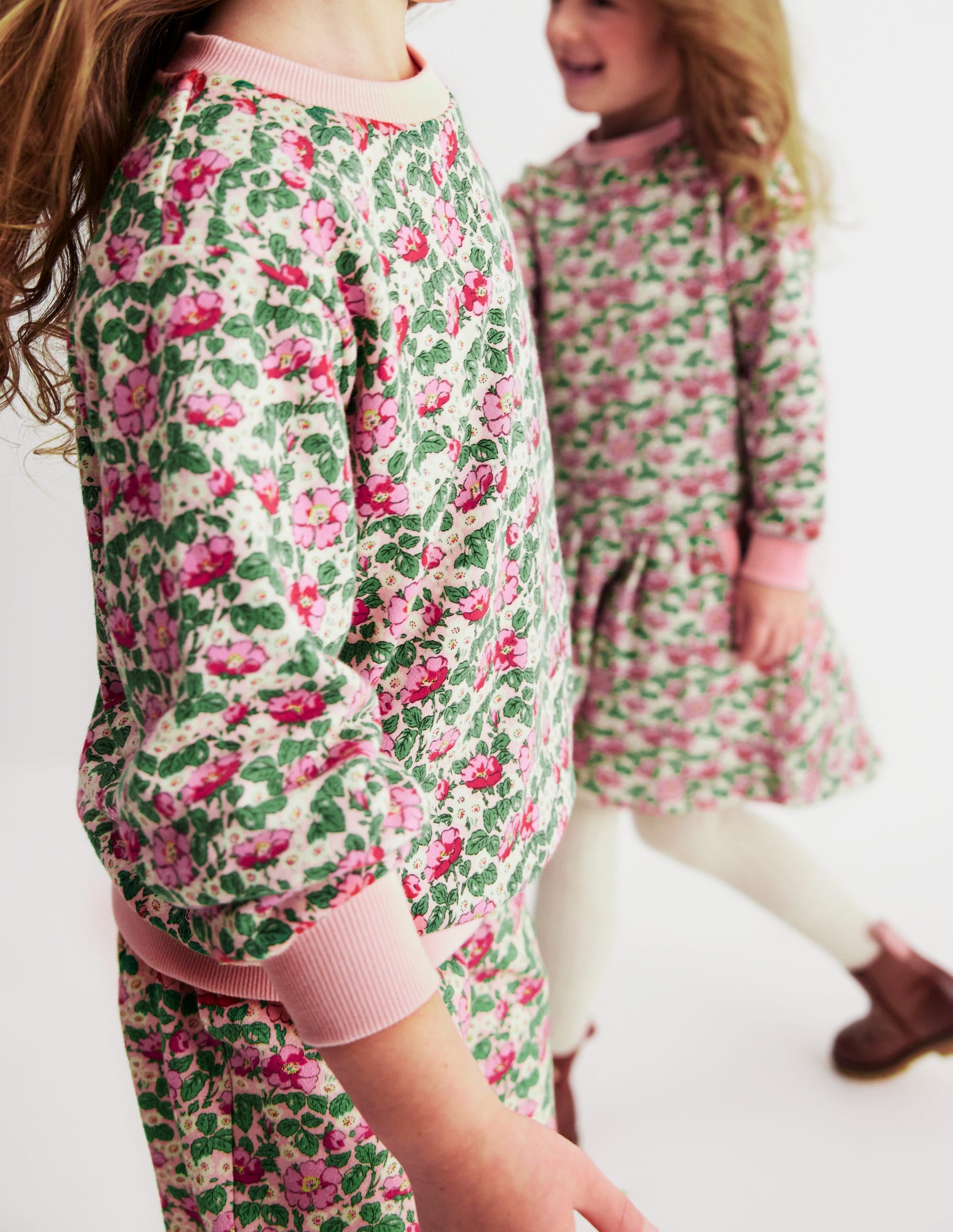 Printed Relaxed Sweatshirt-Chalk Pink Wild Rose - Image 5