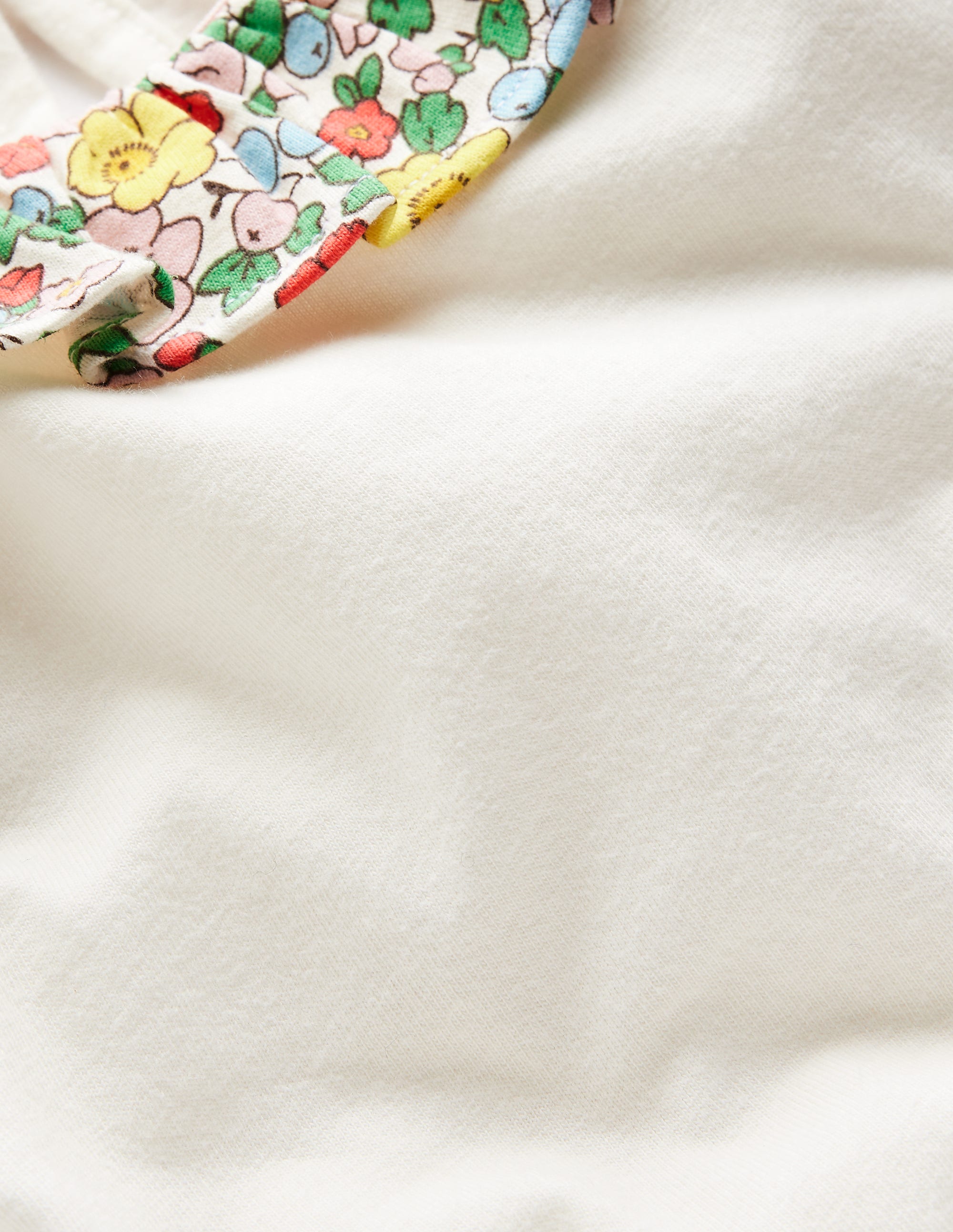 Short Sleeved Collared Top-Ivory Floral - Image 3