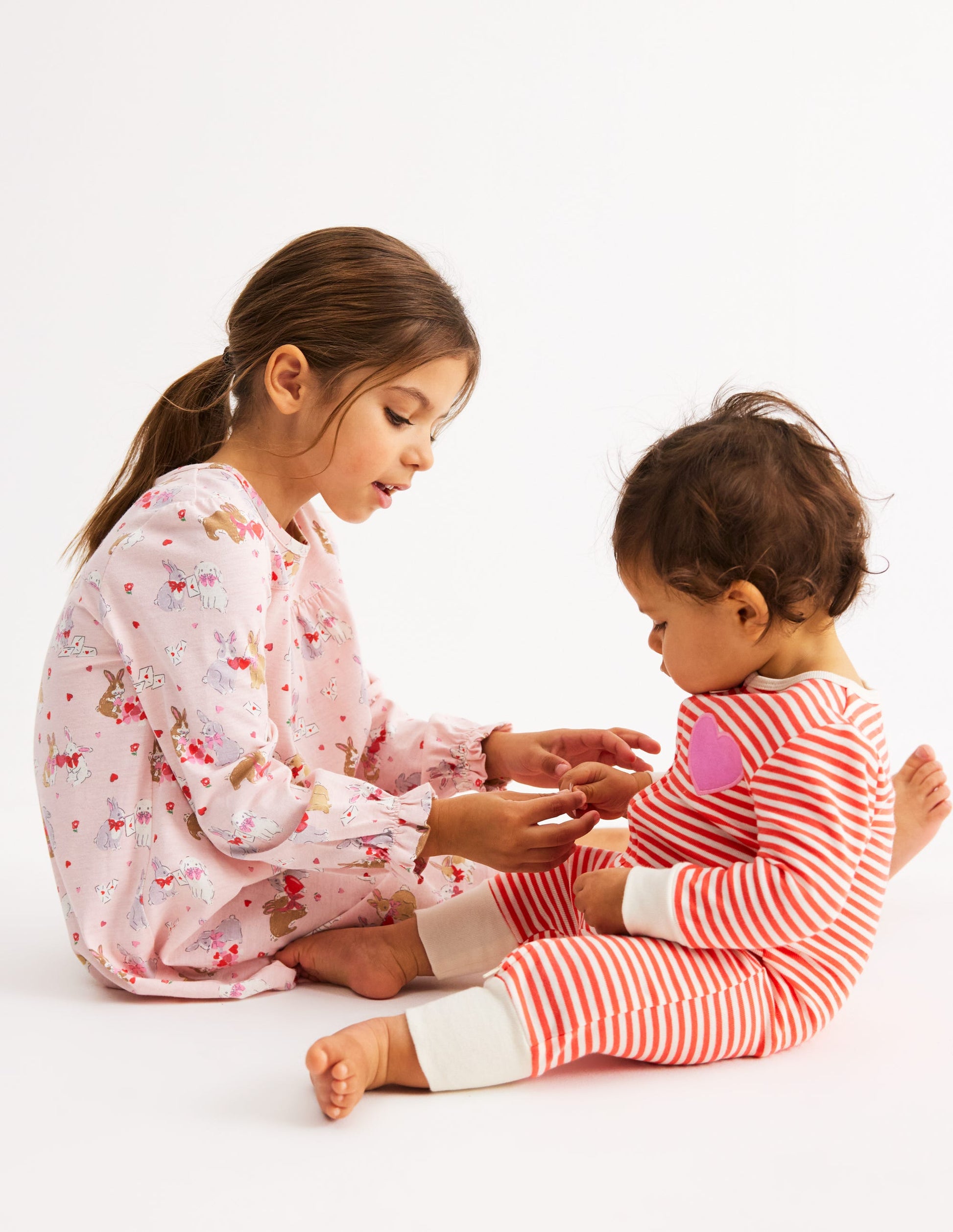 Printed Long-Sleeved Nightie-Chalk Pink Love Bunnies-4