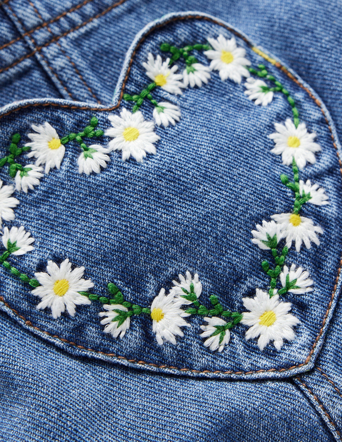 Heart Pocket Short Dungarees-Vintage Embroidered Daisy - Image 3