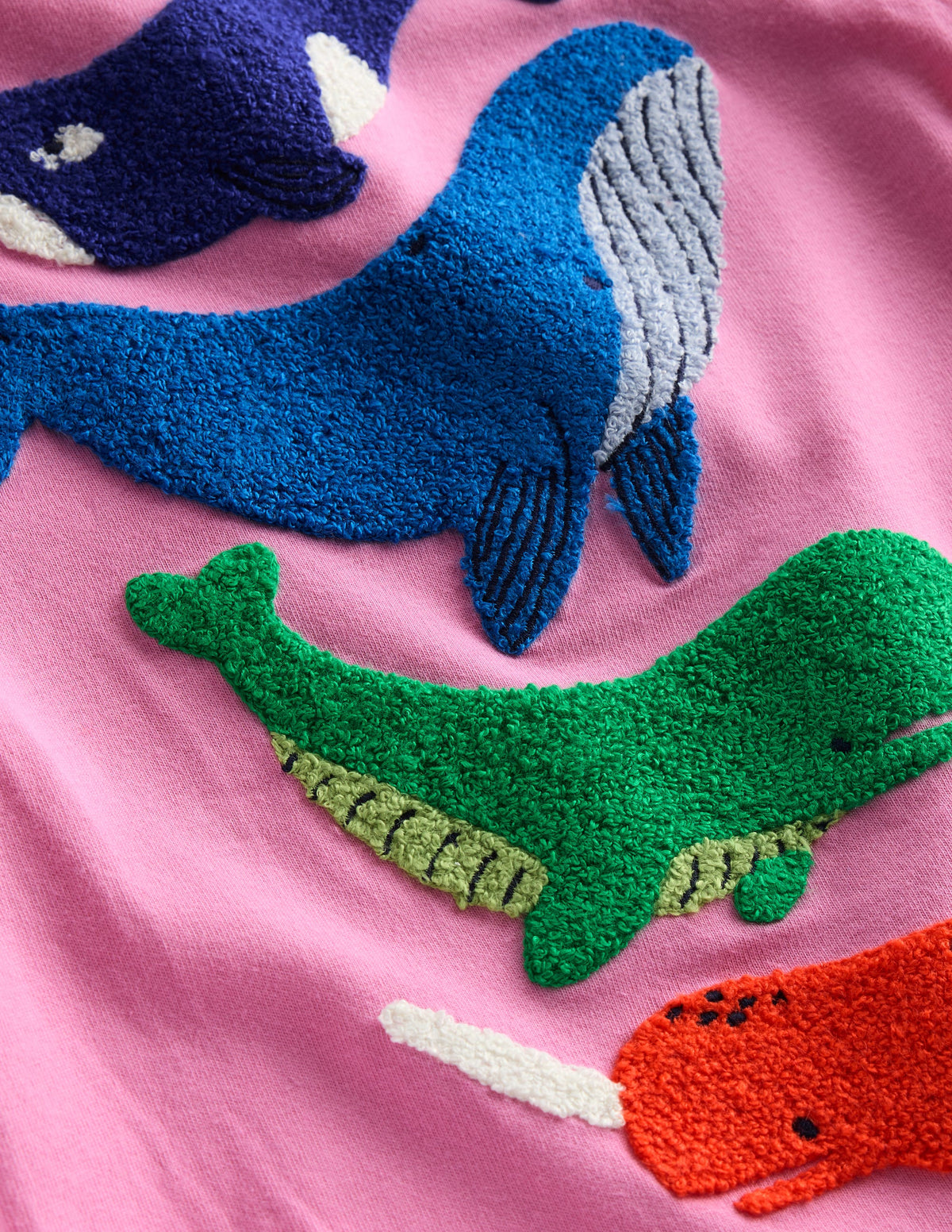 Bay Boucle T-Shirt-Vintage Mauve Whales - Image 3