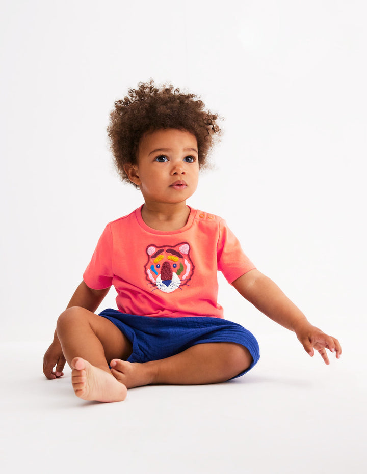 Logo Interest T-Shirt-Hot Coral Tiger