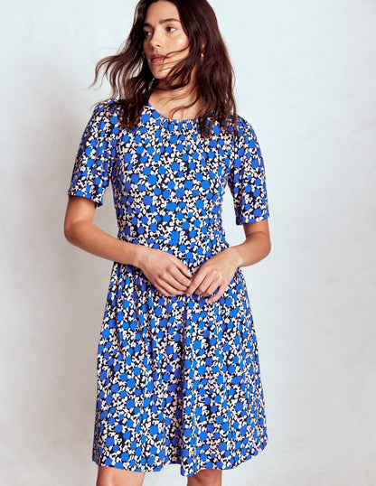 Louisa Short Jersey Dress-Kingfisher Blue, Floweret Vine-1