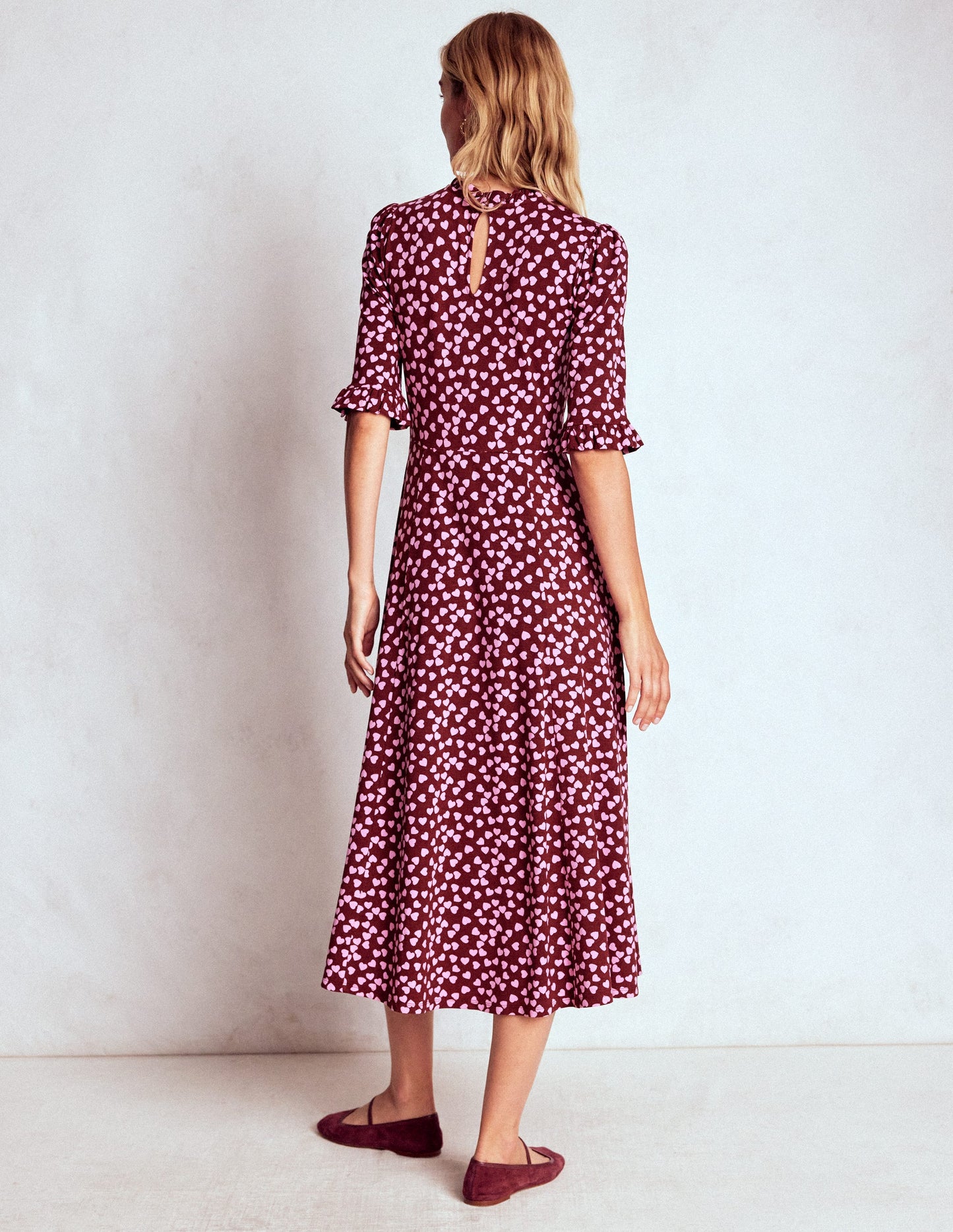 Ruffle Seamed Midi Dress-Chestnut, Heart Cascade