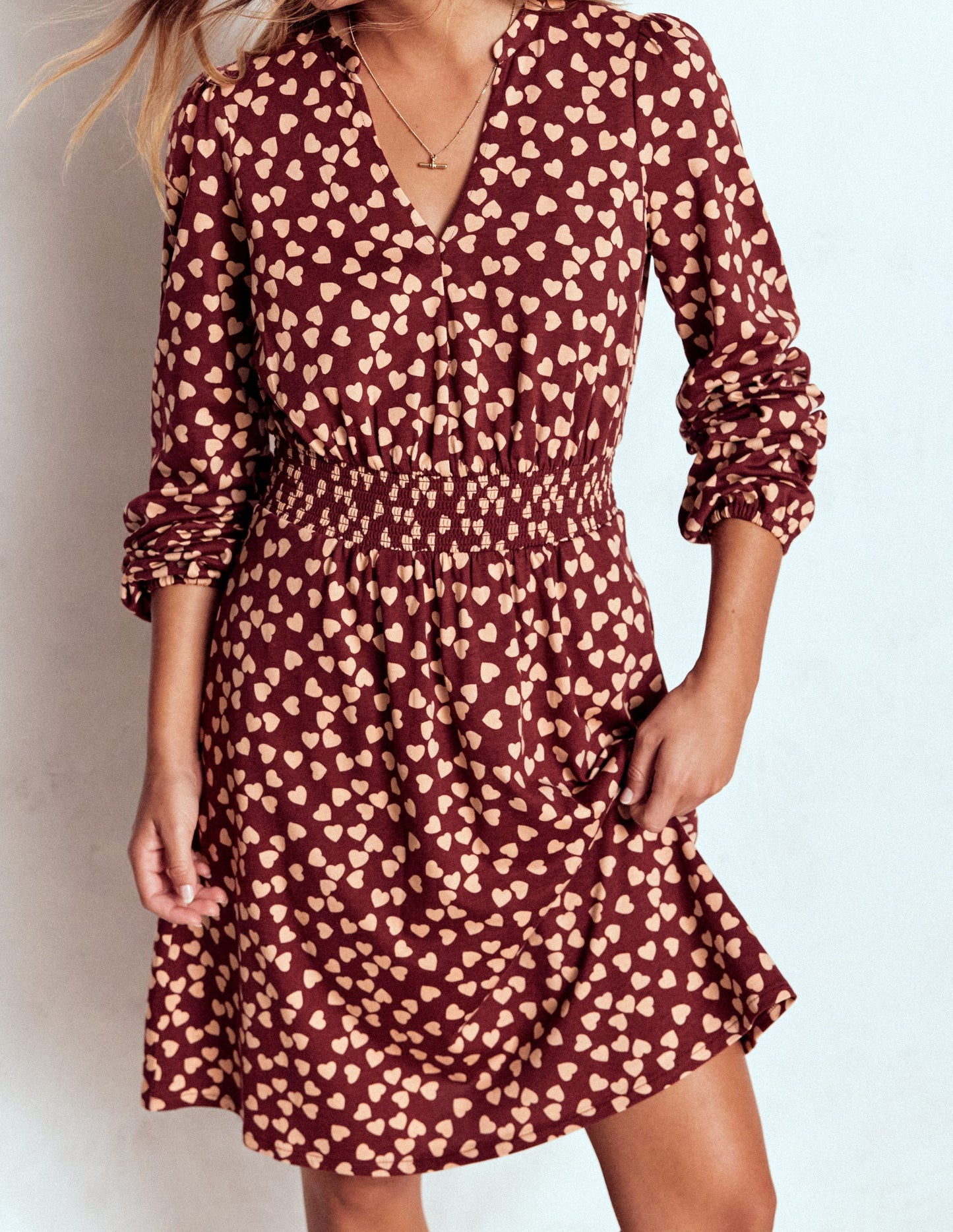 Sarah Short Jersey Dress-Chestnut, Heart Cascade