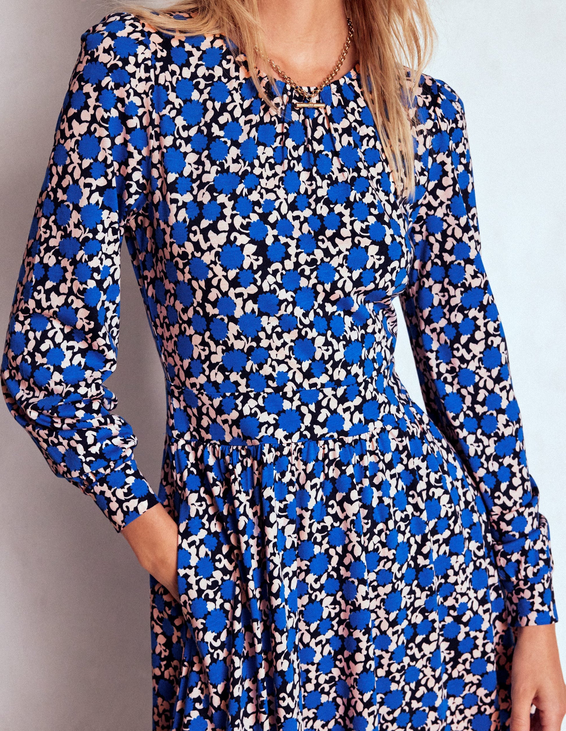 Alexandra Jersey Midi Dress-Kingfisher Blue, Floweret Vine-2