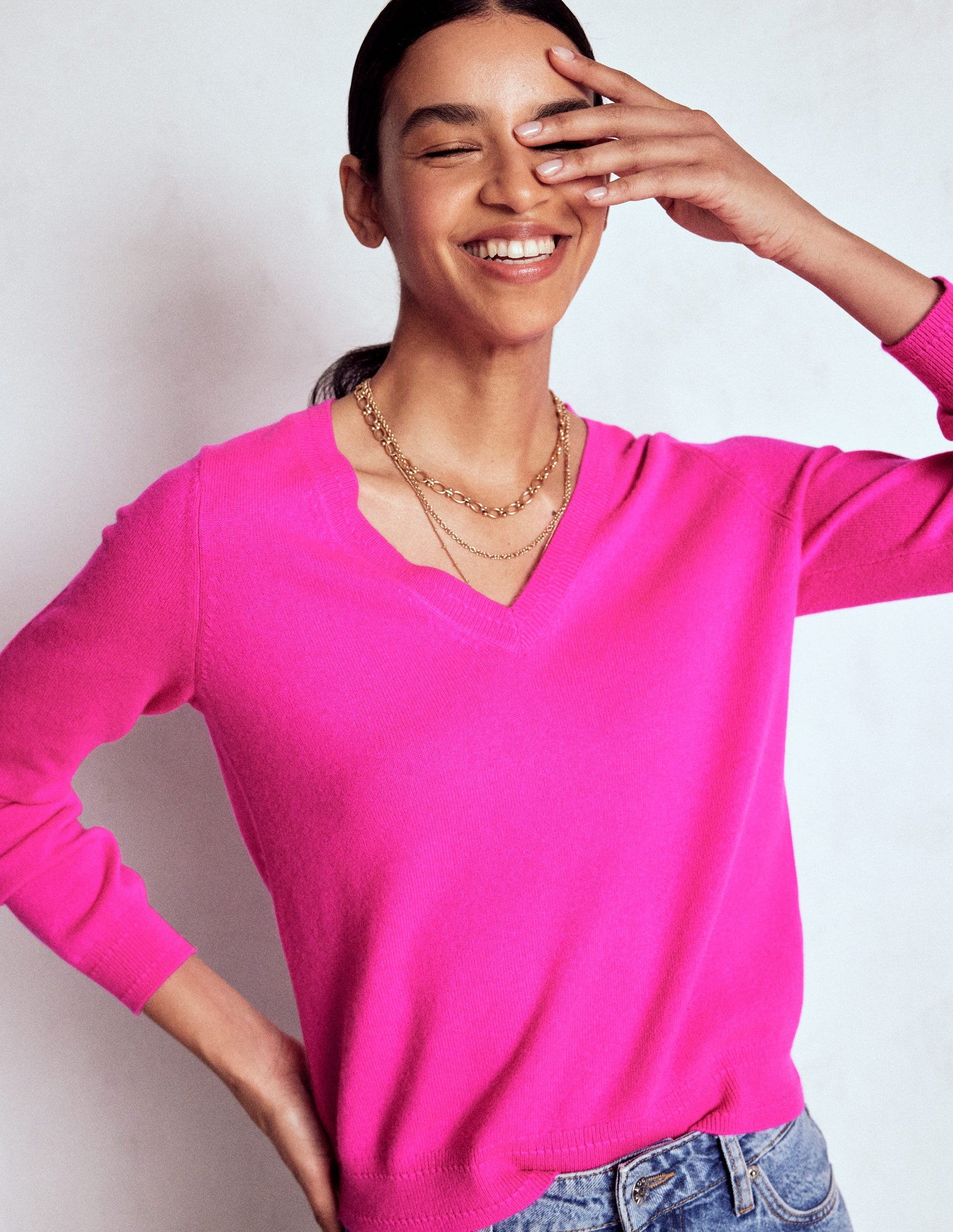 Eva Cashmere V-neck Jumper-Pop Pansy-3