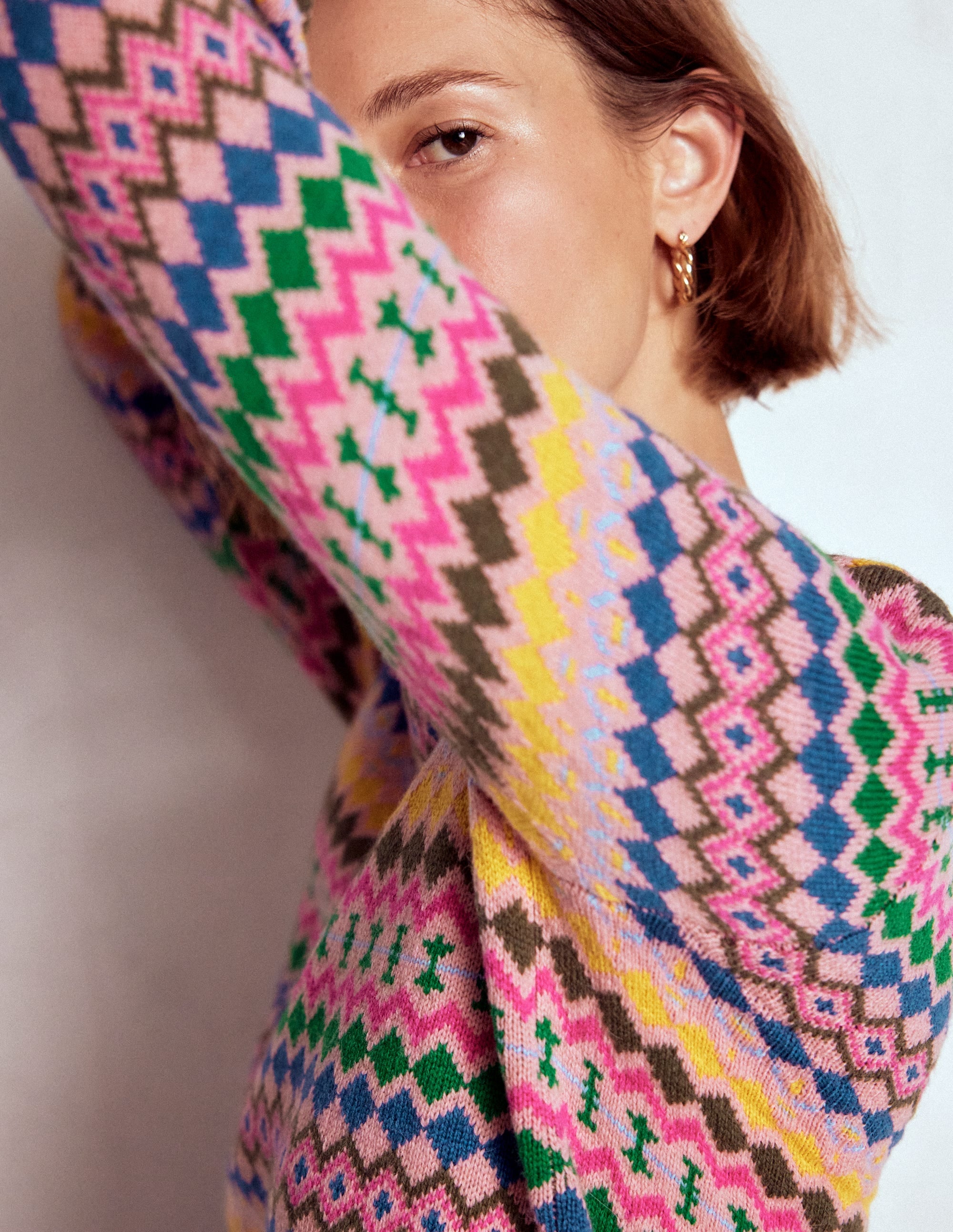 Edie Fair Isle Jumper-Pink, Geo Fair Isle - Image 2