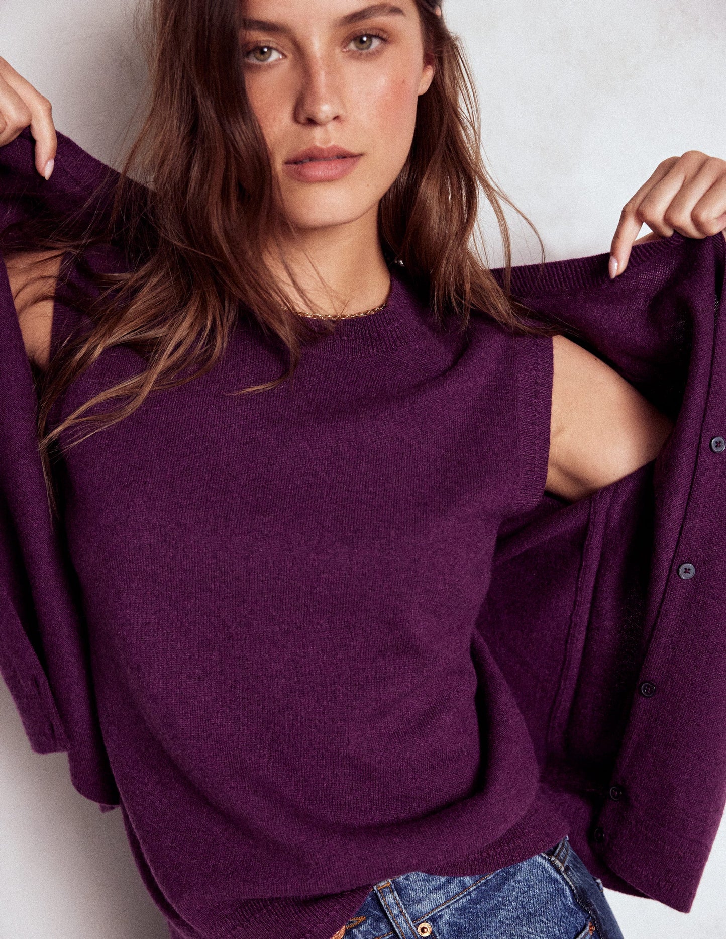 Eva Cashmere Crew Cardigan-Plum Melange