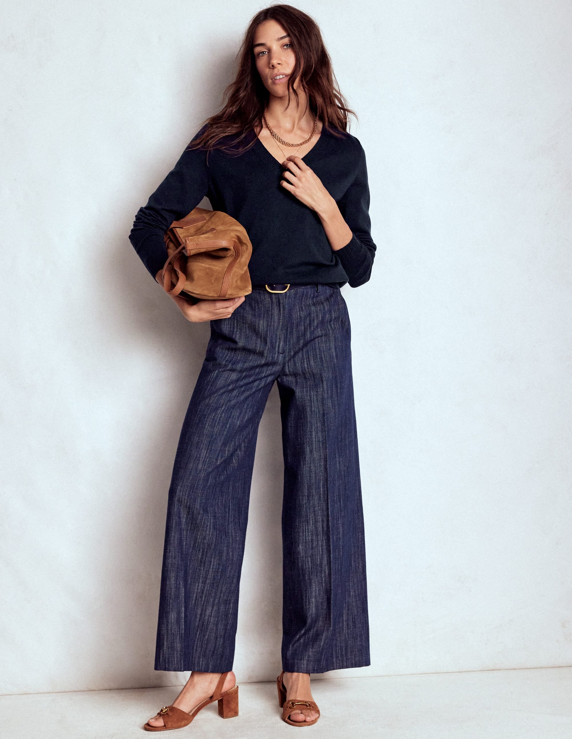 Emilia Cotton V-Neck Jumper-Navy - Image 4