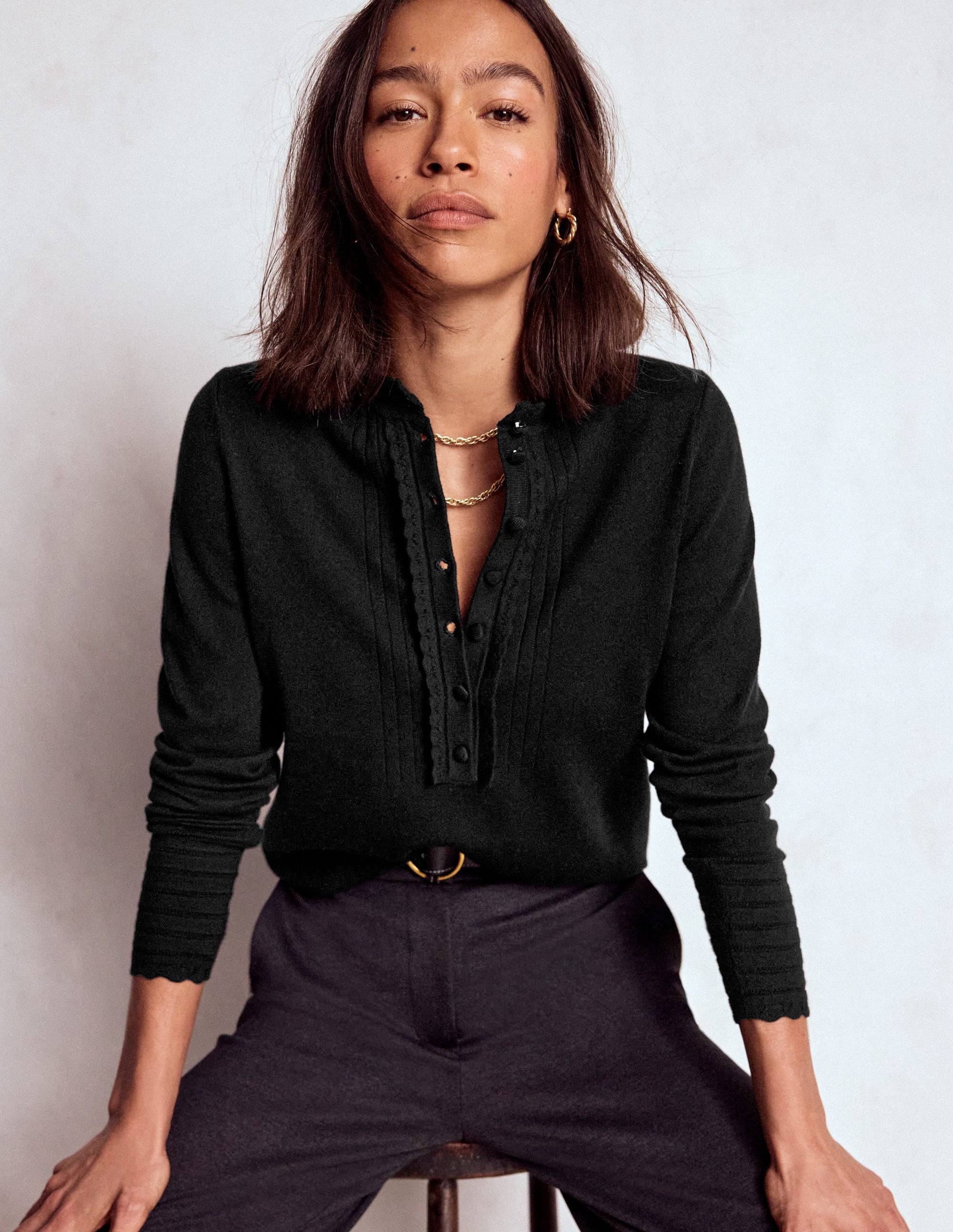 Angela Cotton Scallop Jumper-Black - Image 1