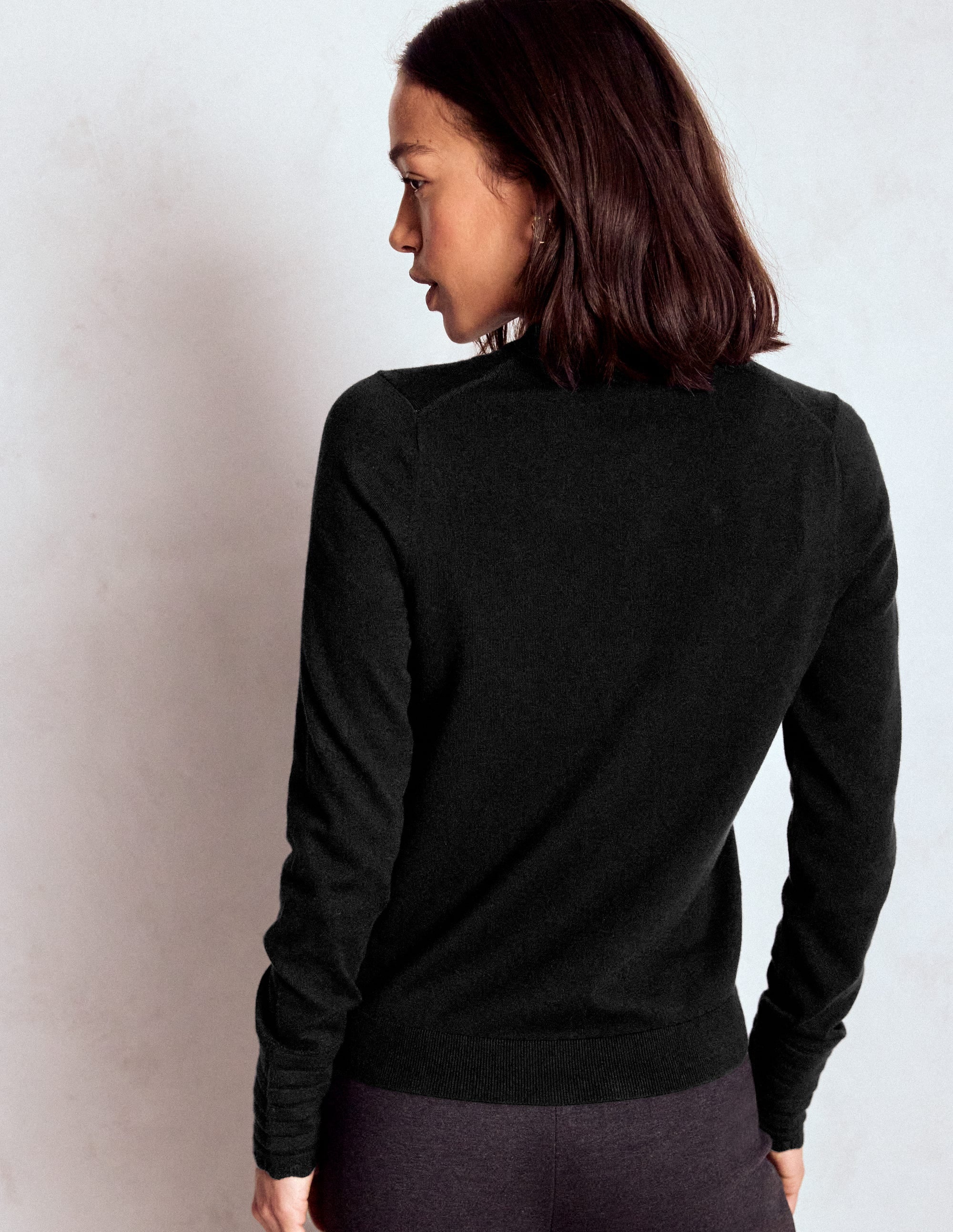 Angela Cotton Scallop Jumper-Black - Image 3