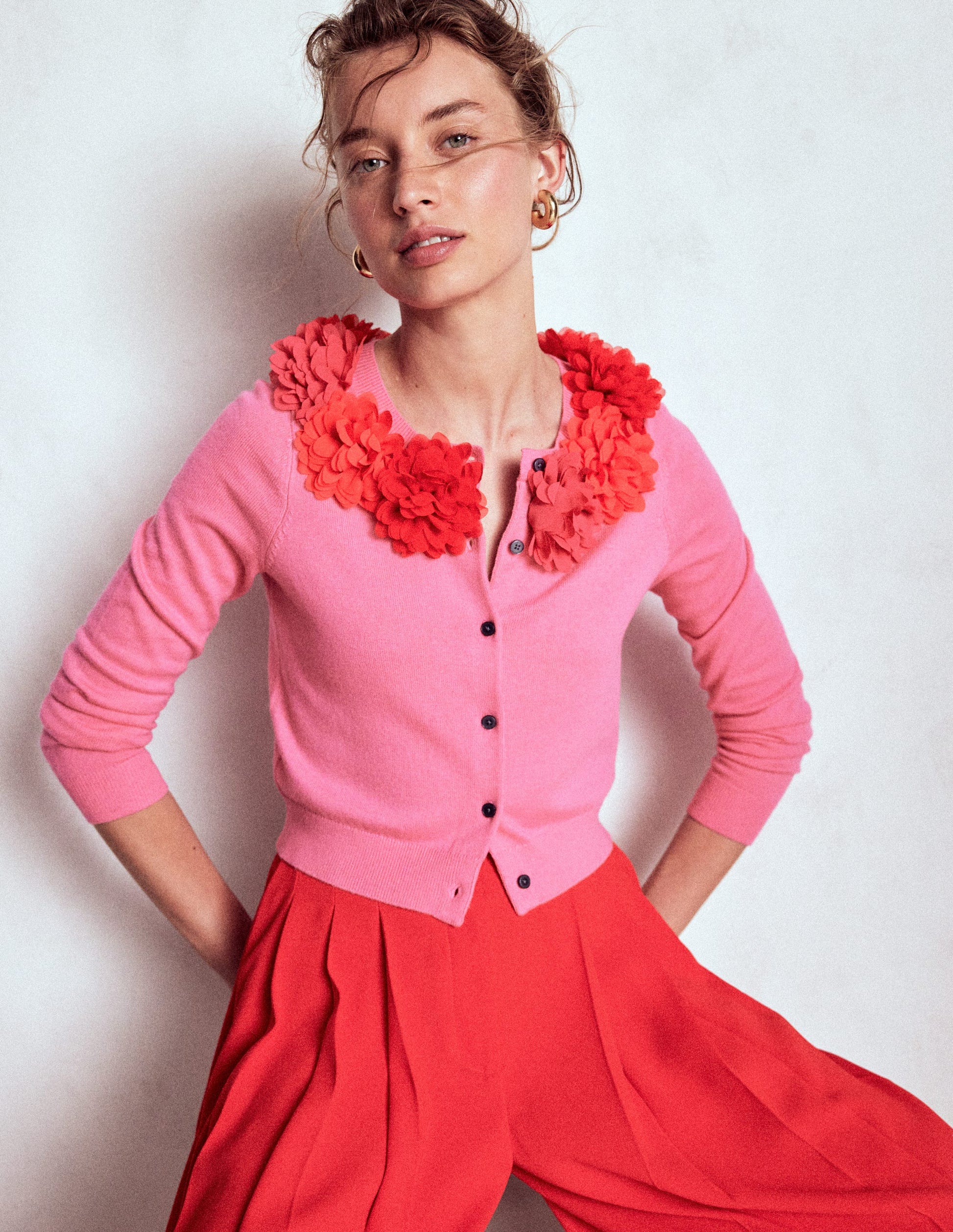 Crew Neck Cropped Cardigan-Pink Ribbon-1