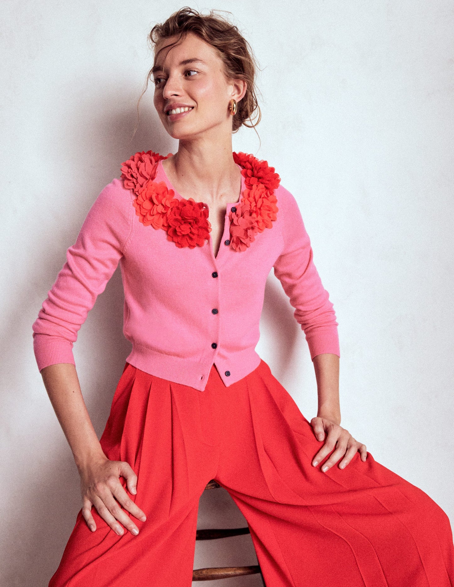 Crew Neck Cropped Cardigan-Pink Ribbon