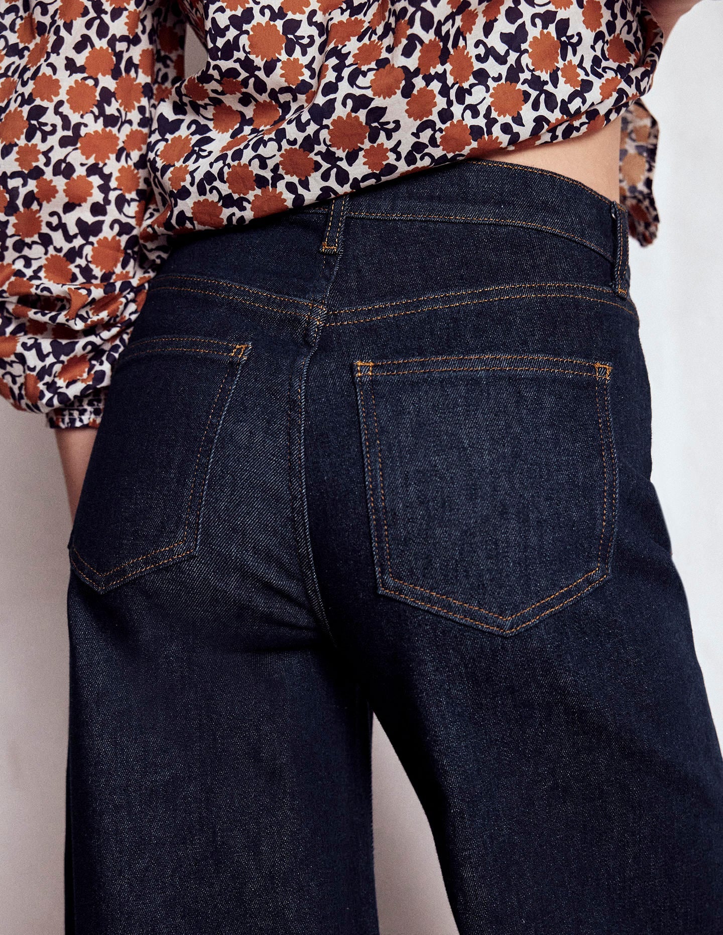 High Rise Wide Leg Jeans-Indigo Rinse