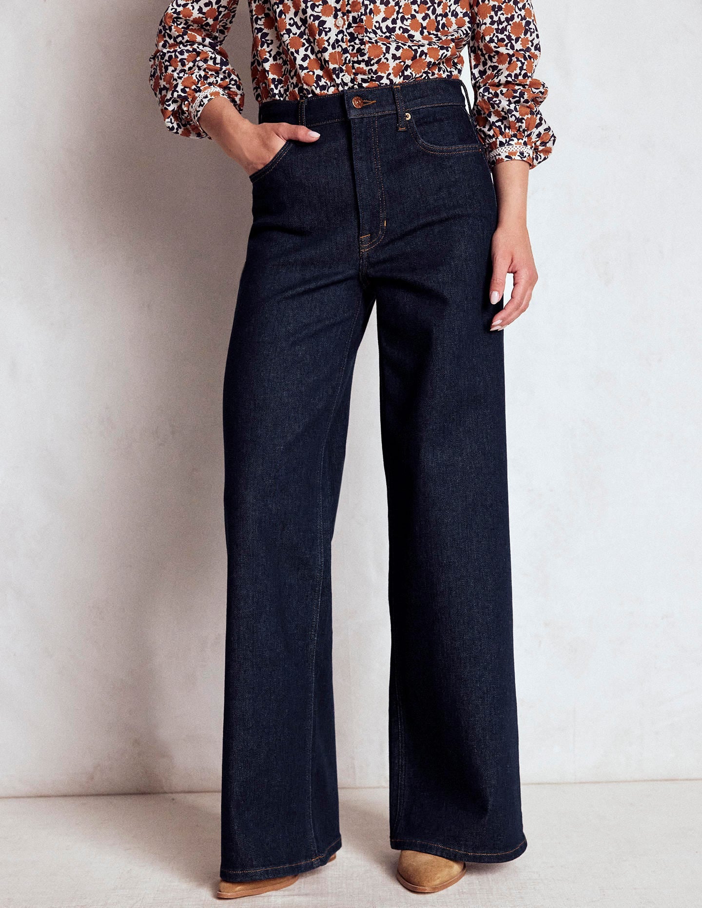 High Rise Wide Leg Jeans-Indigo Rinse-4