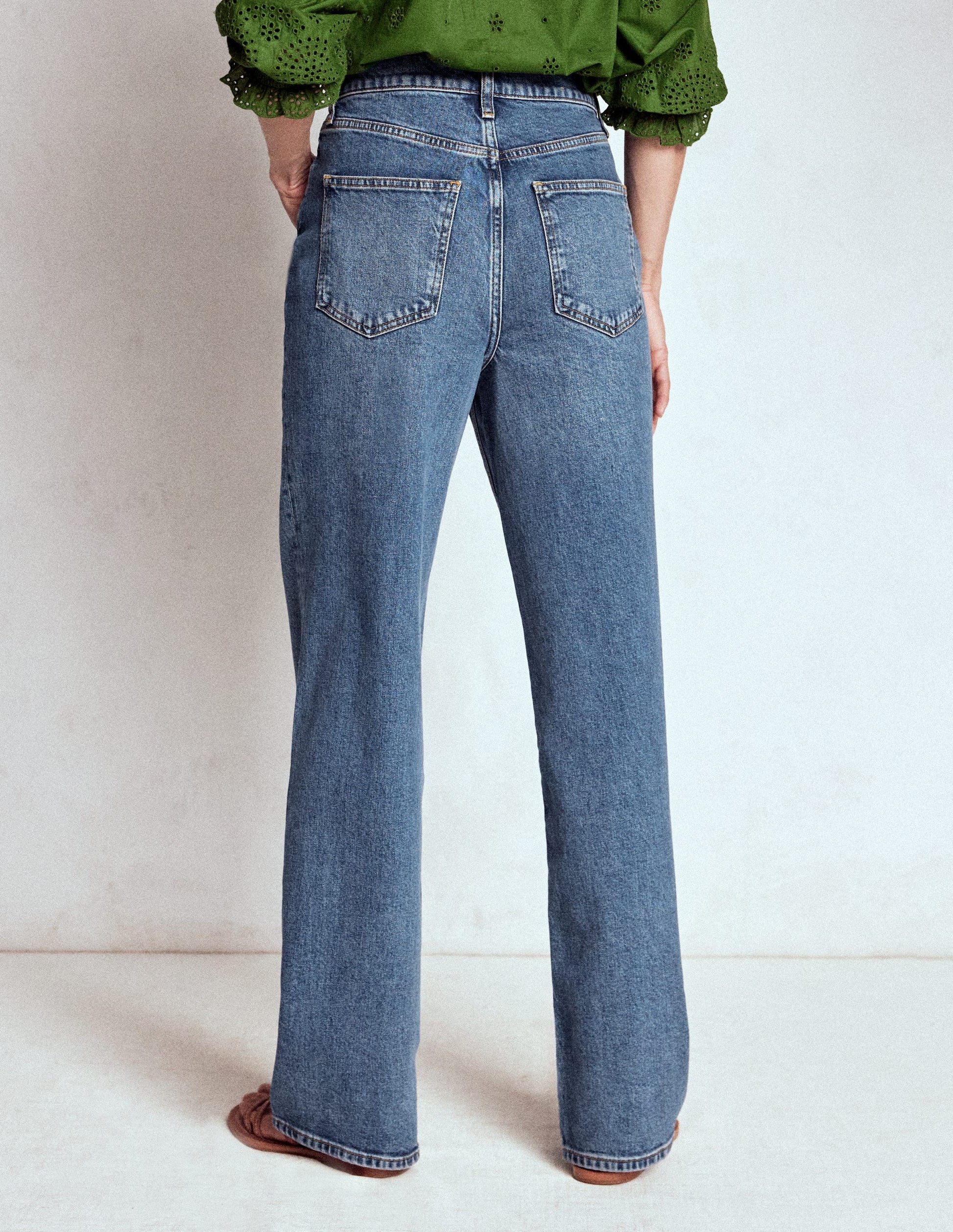 High Rise Column Leg Jeans-Mid Vintage-3