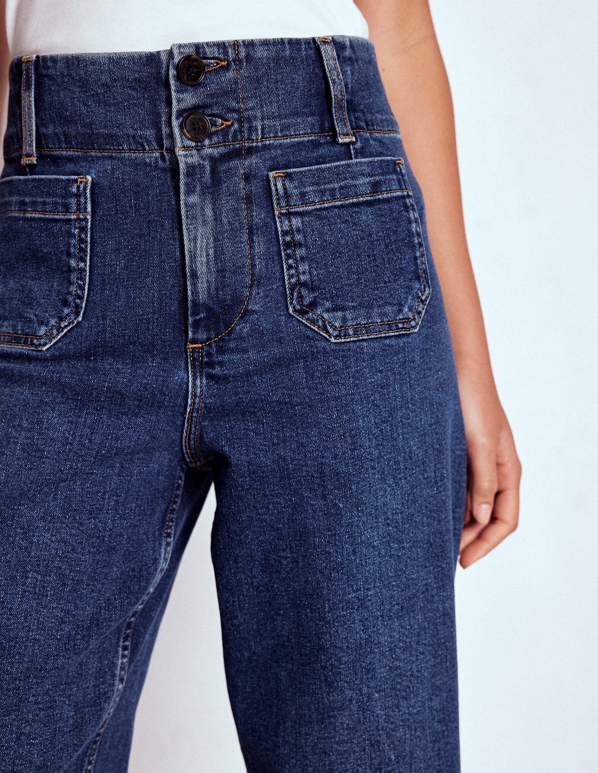 Primrose Cropped Jeans-Mid Vintage - Image 6