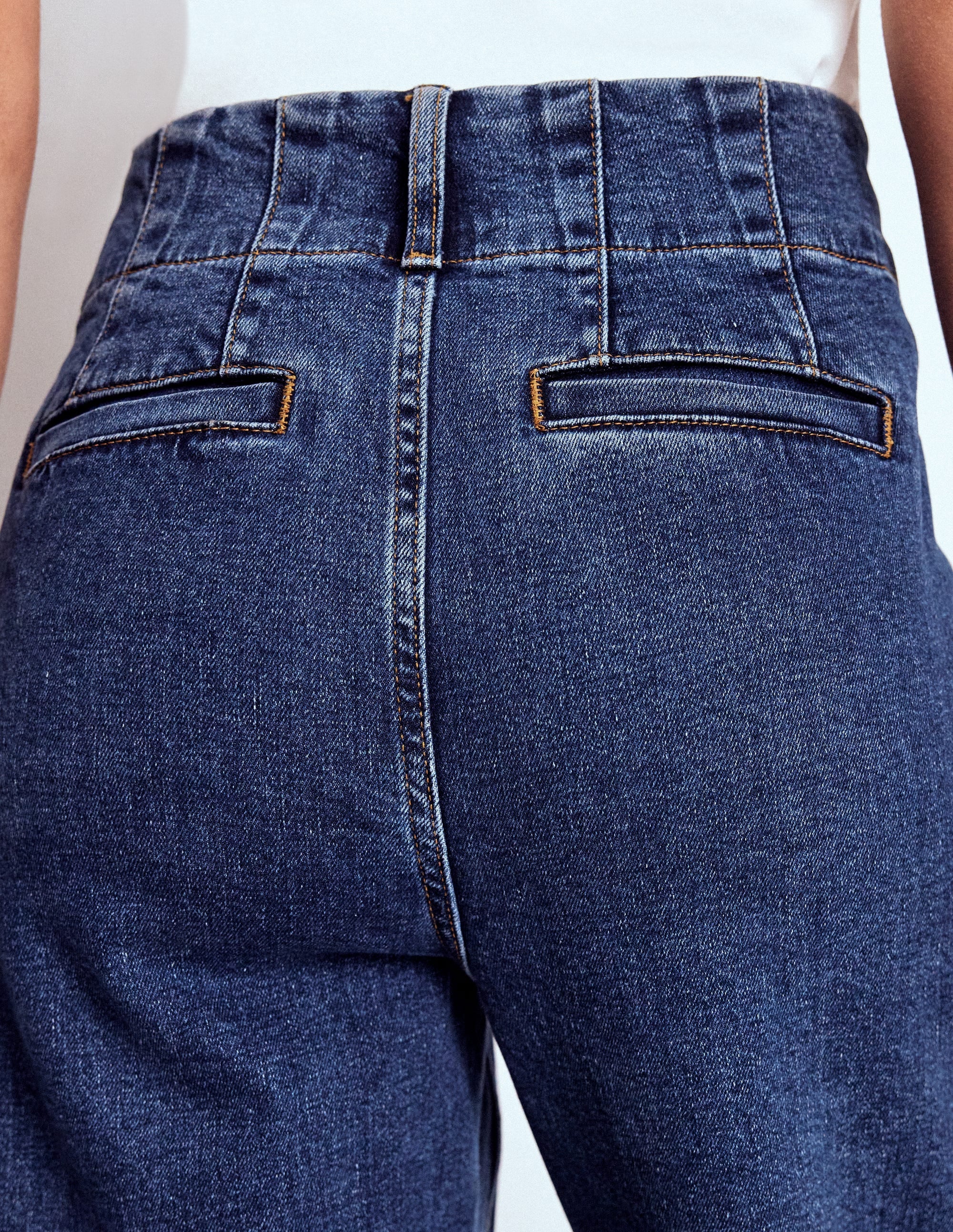 Primrose Cropped Jeans-Mid Vintage - Image 7