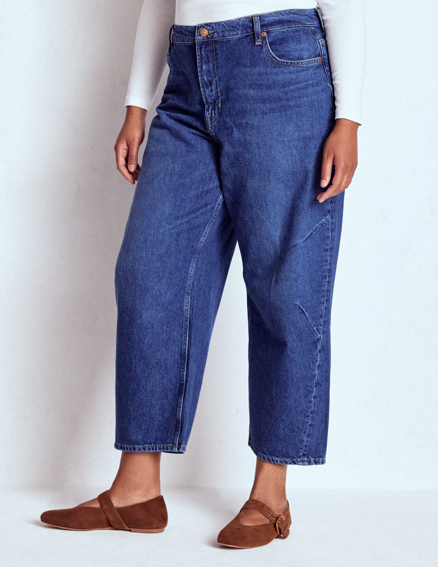Barrel Leg Jeans-Mid Vintage