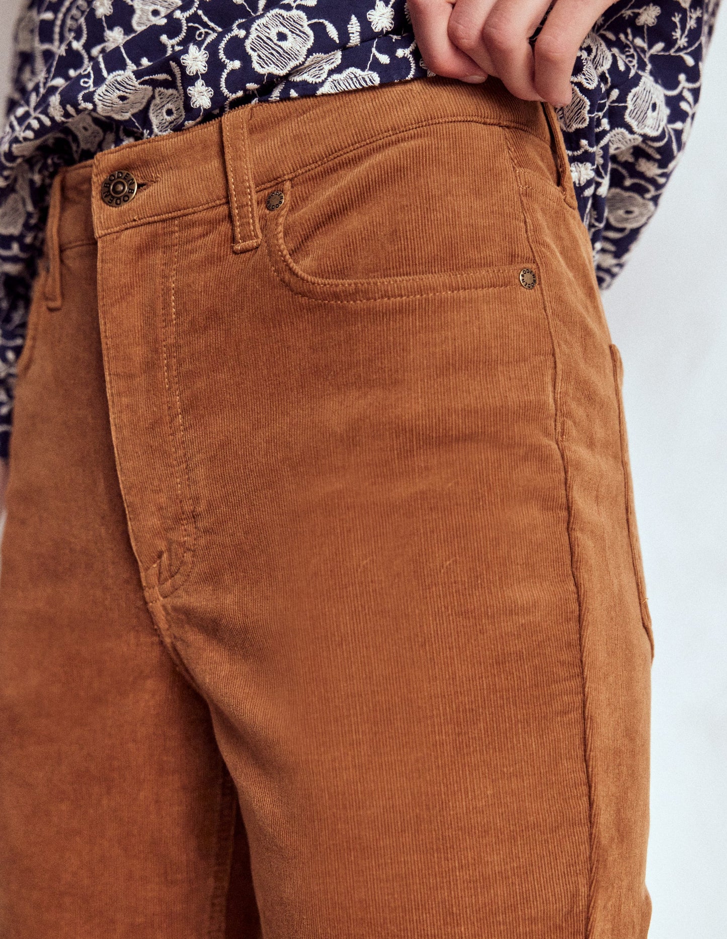 High Rise Cord Slim Jeans-Ginger