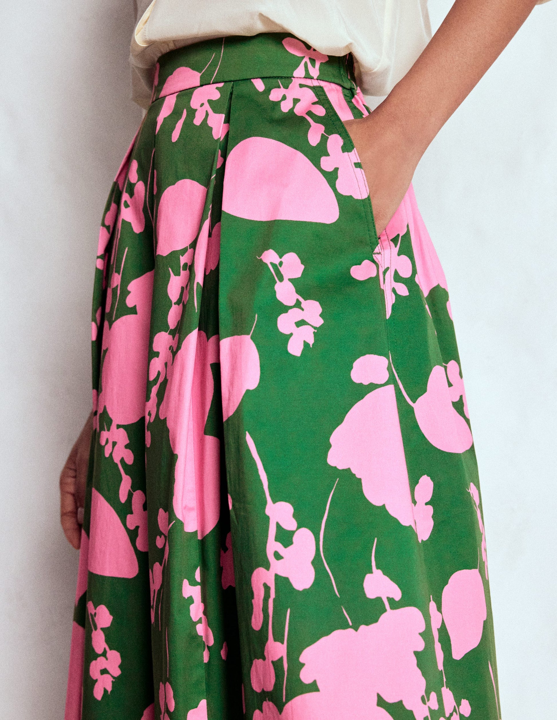 Verity Cotton Midi Skirt-Amazon, Dainty Sprigs-2