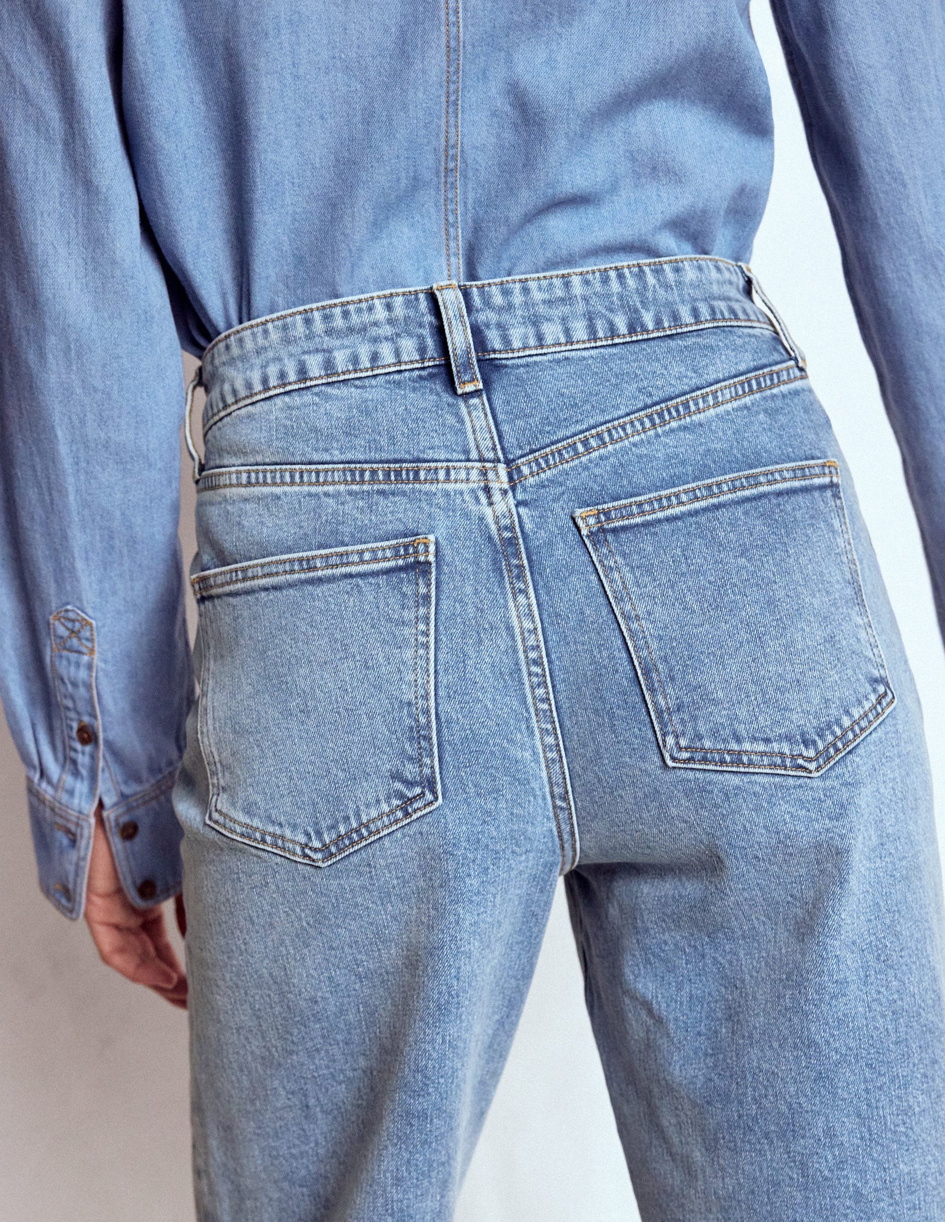 Mid Rise Straight Leg Jeans-Light Vintage-3