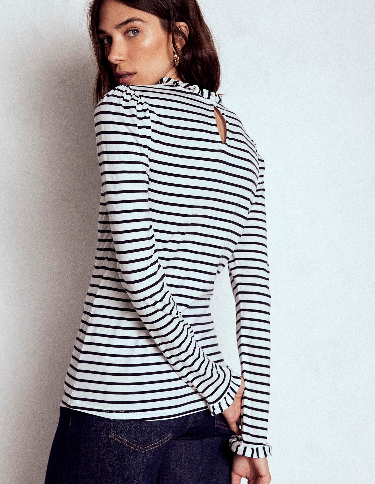 Supersoft Frill Detail Top-Ivory / Navy Stripe