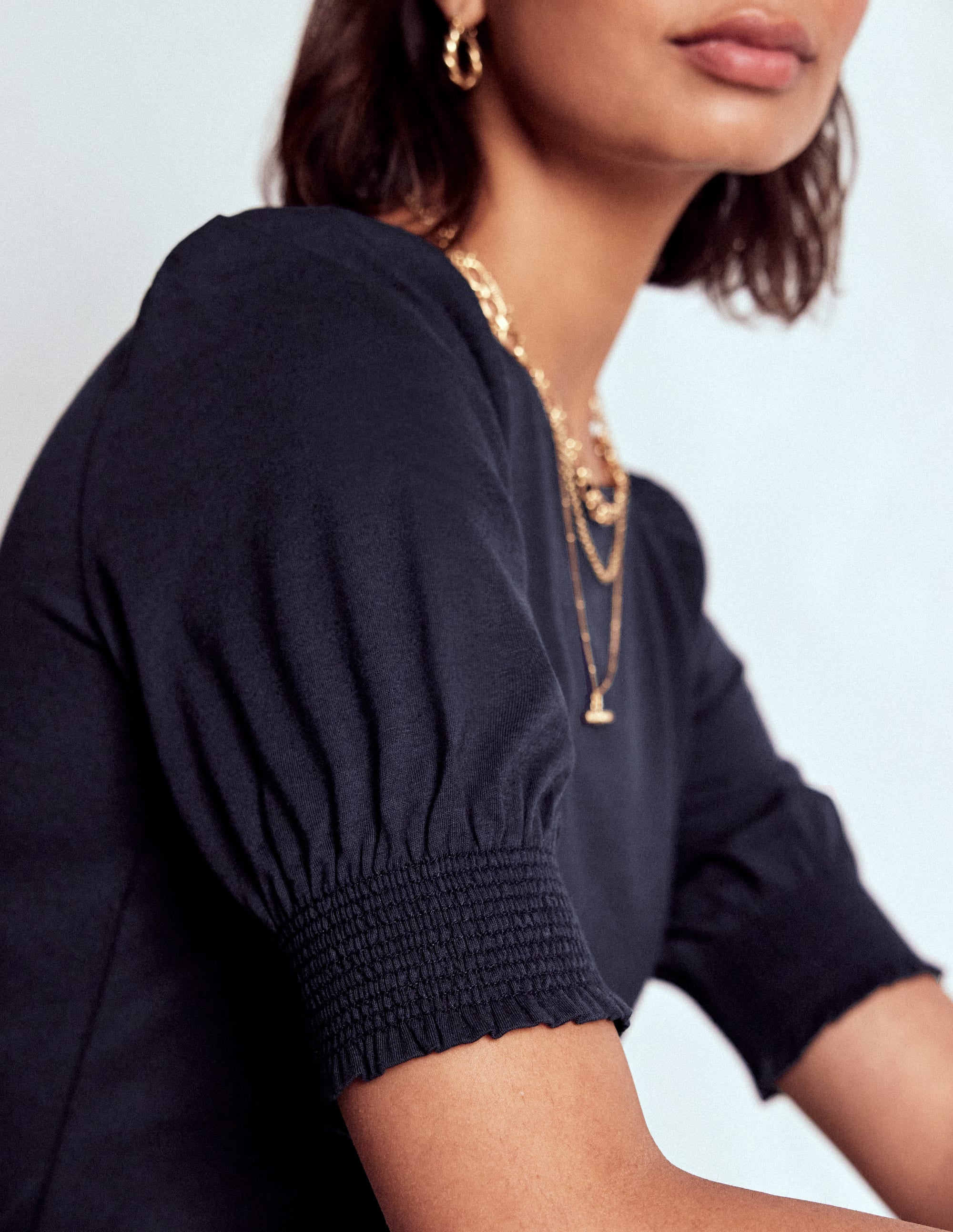 Short Sleeve Smocked Cuff Top-Navy - Image 1
