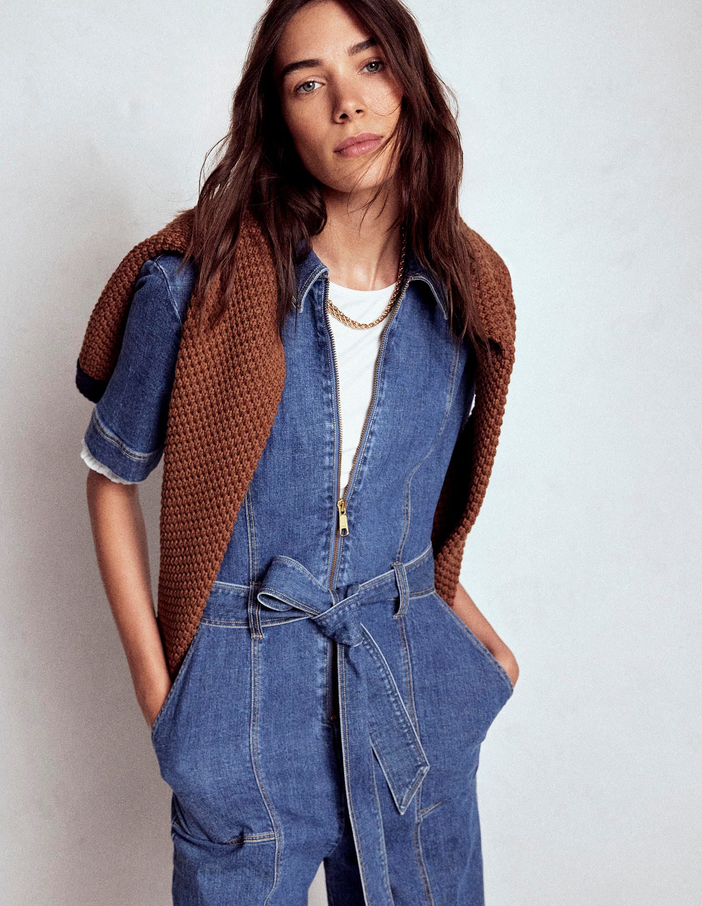 Short Sleeve Smocked Cuff Top-White