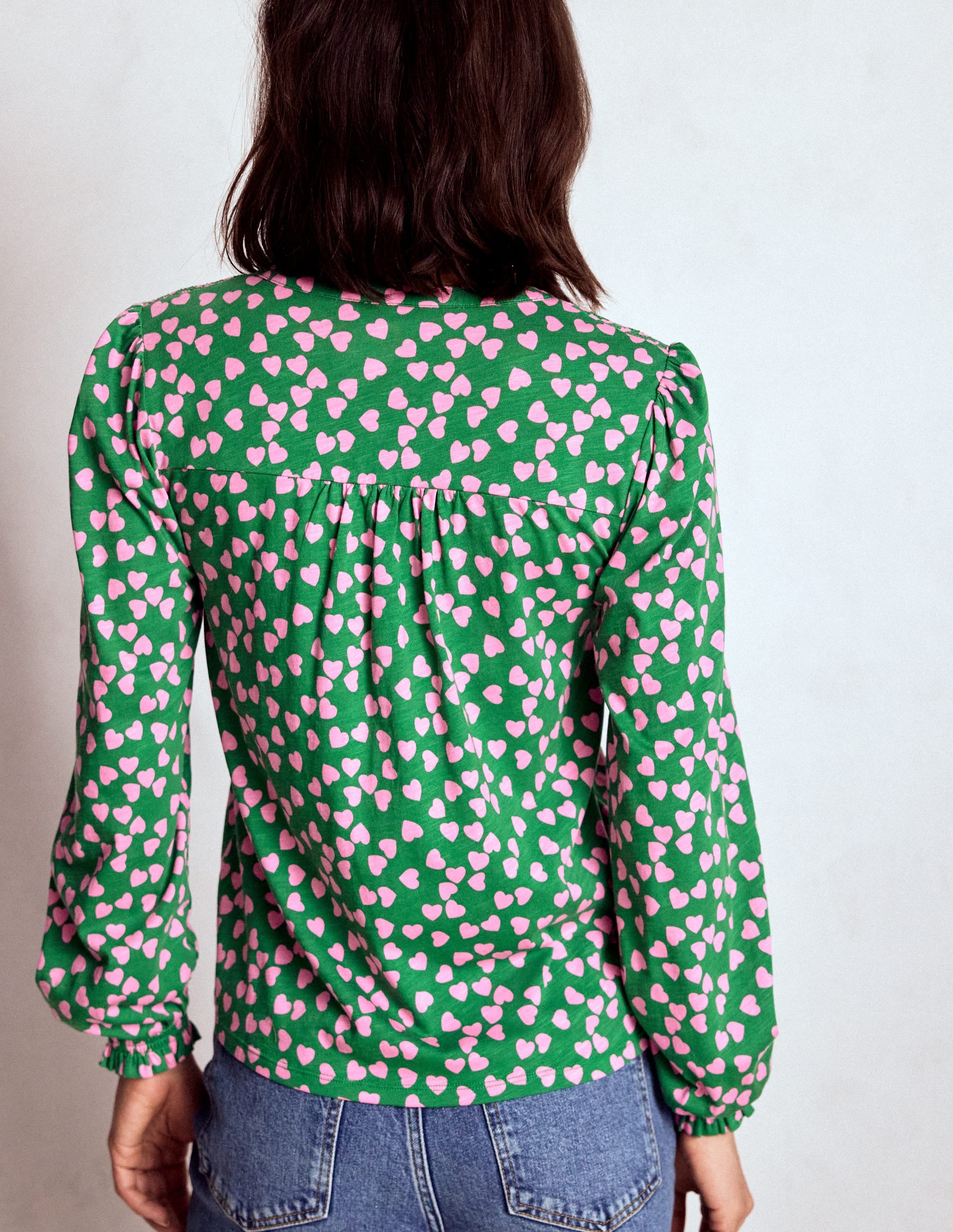 Elsa Smocked Yoke Jersey Shirt-Highland Green, Heart Cascade - Image 3