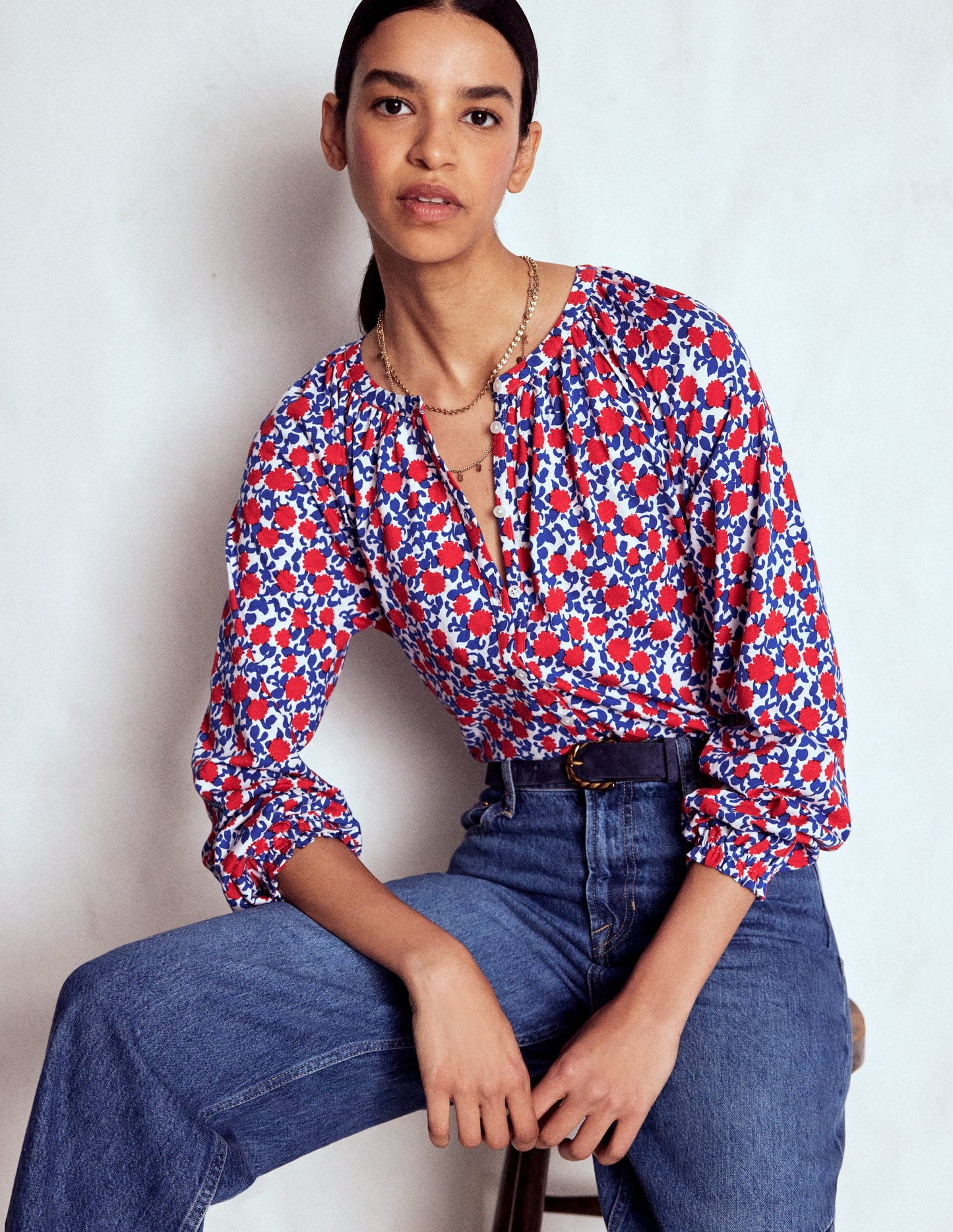 Isla Long Sleeve Jersey Shirt-Poppy Red, Floweret Vine