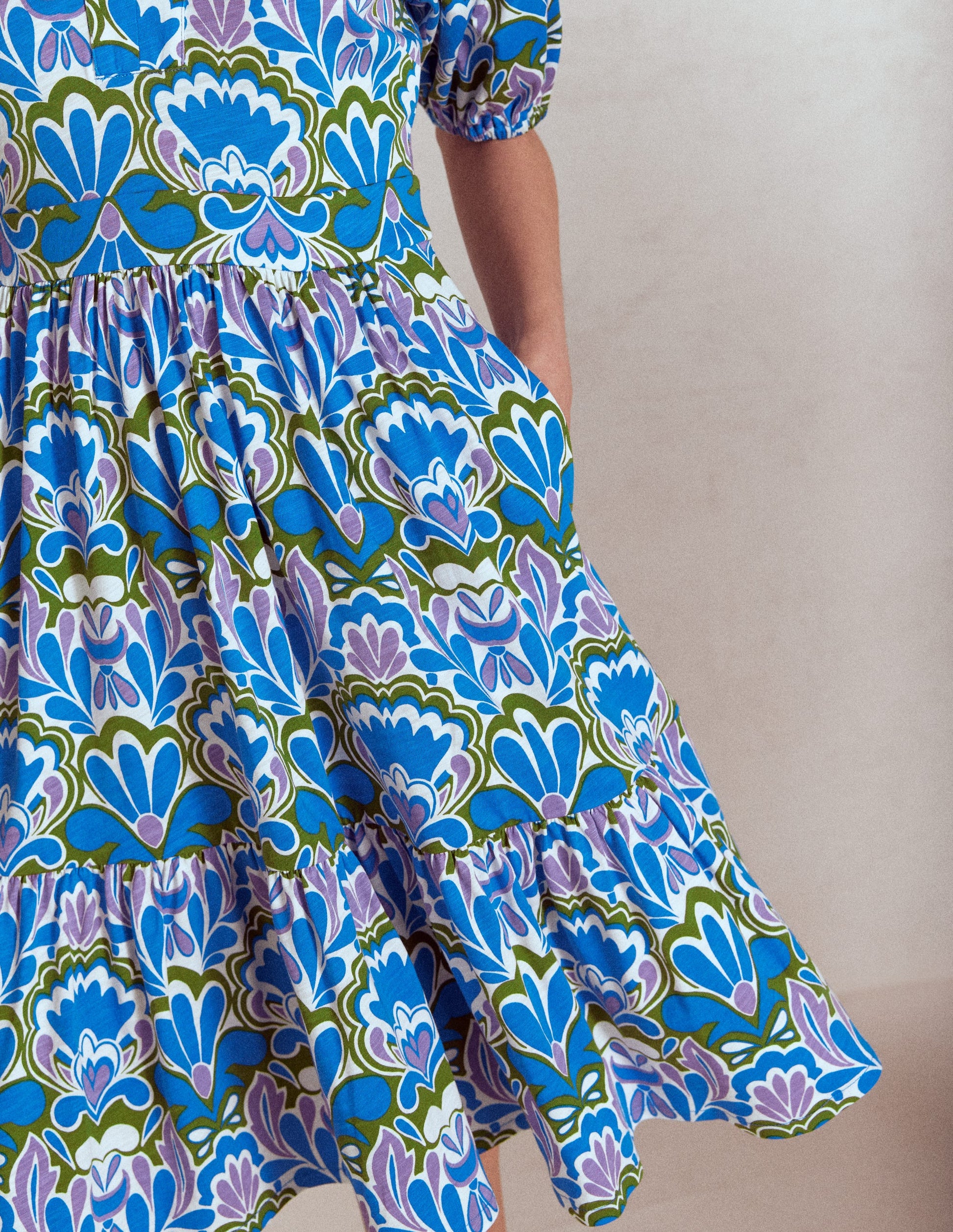 Piper Short Jersey Dress-Kingfisher Blue, Freesia Stamp | Boden UK Piper Short Jersey Dress-Kingfisher Blue, Freesia Stamp | Boden UK