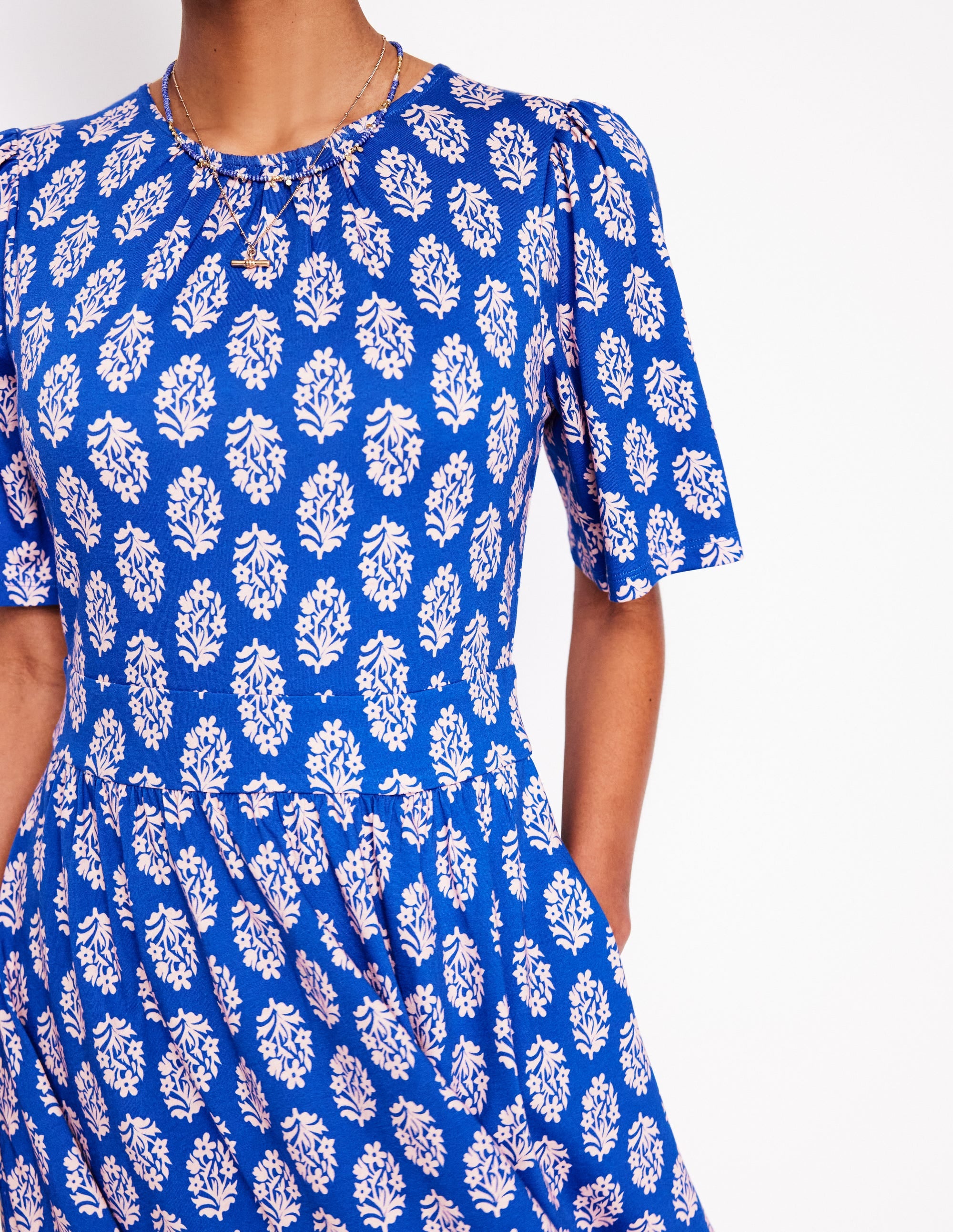 Louisa Short Jersey Dress-Gallery Blue, Posy Stamp - Image 2