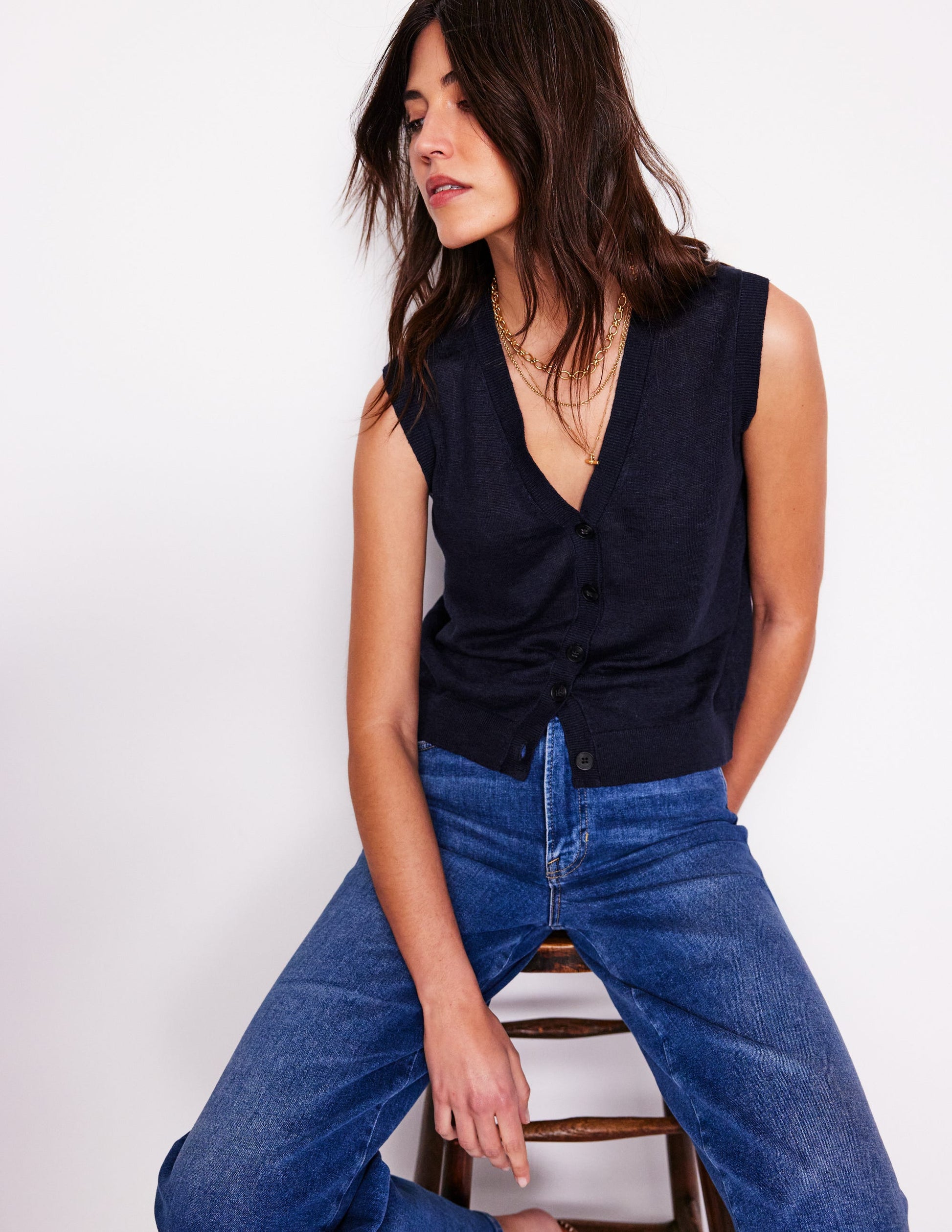 V-Neck Linen Waistcoat-Navy-1