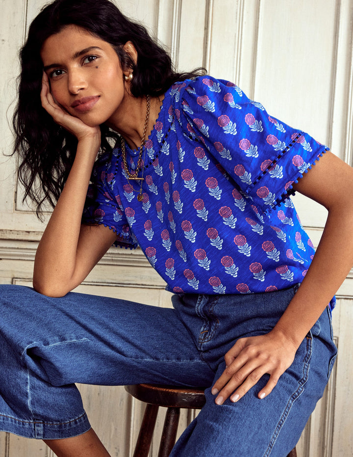 Mila Trim Detail Top-Gallery Blue, Dahlia Sprig