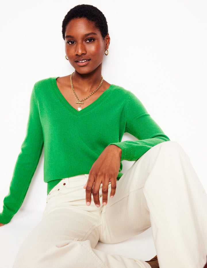 Eva Cashmere V-neck Jumper-Paradise Green
