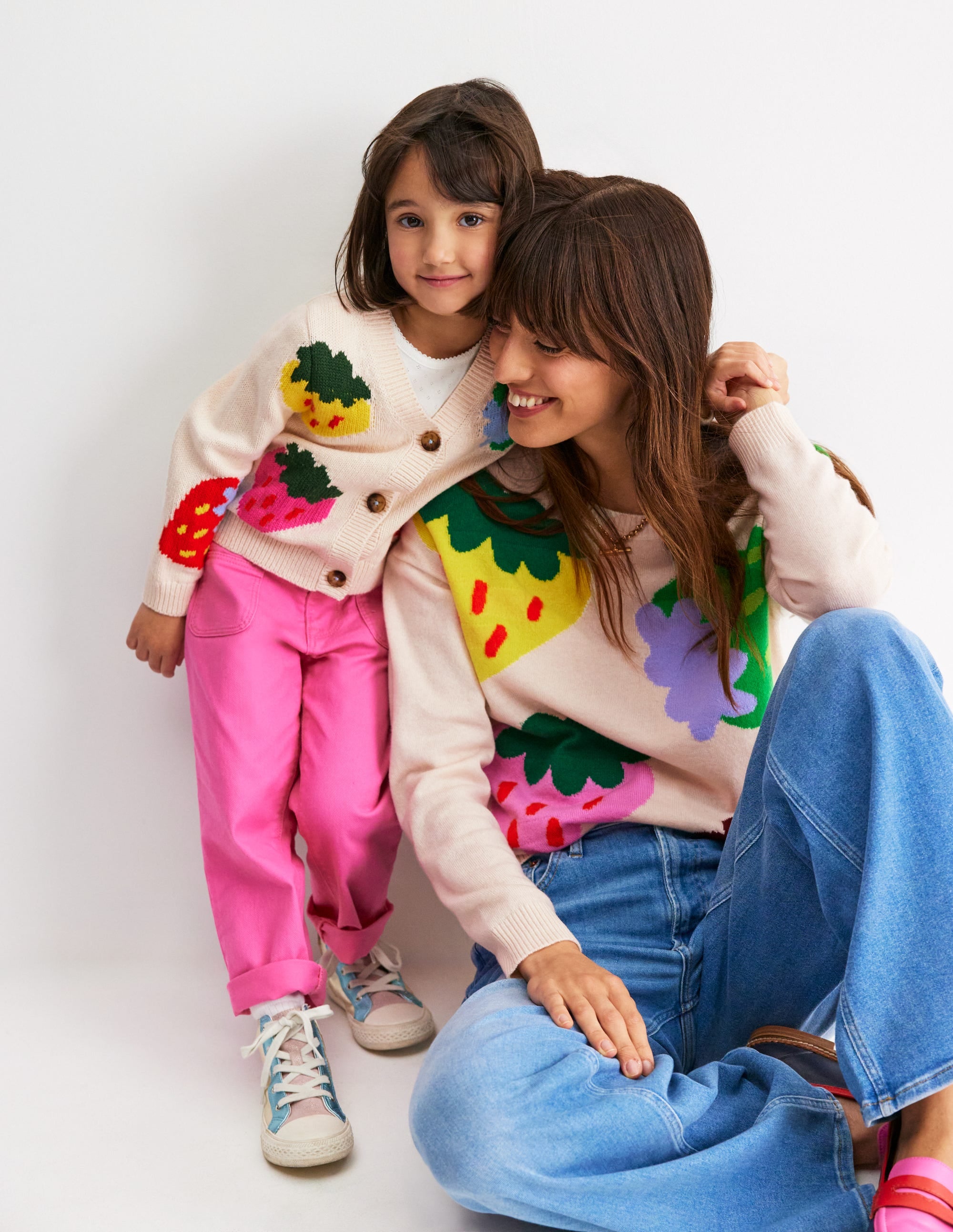 Lydia Cashmere Jumper-Ecru, Strawberries - Image 7