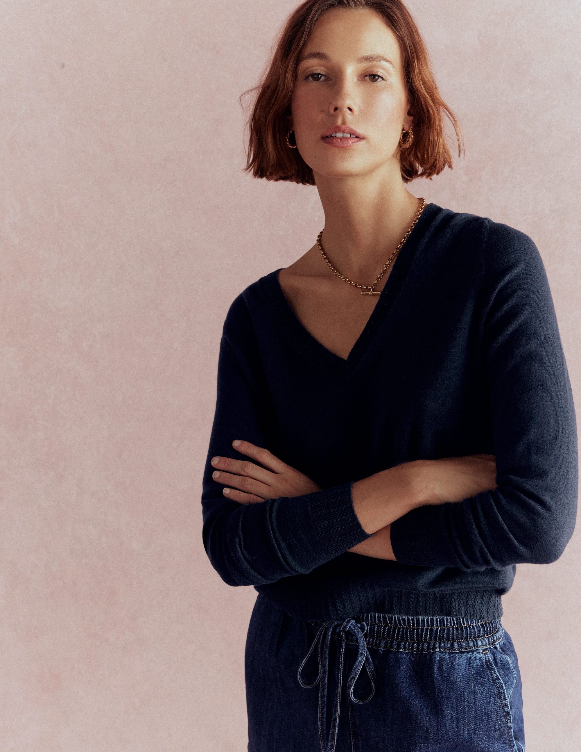 Emilia Cotton V-Neck Jumper-Navy - Image 6