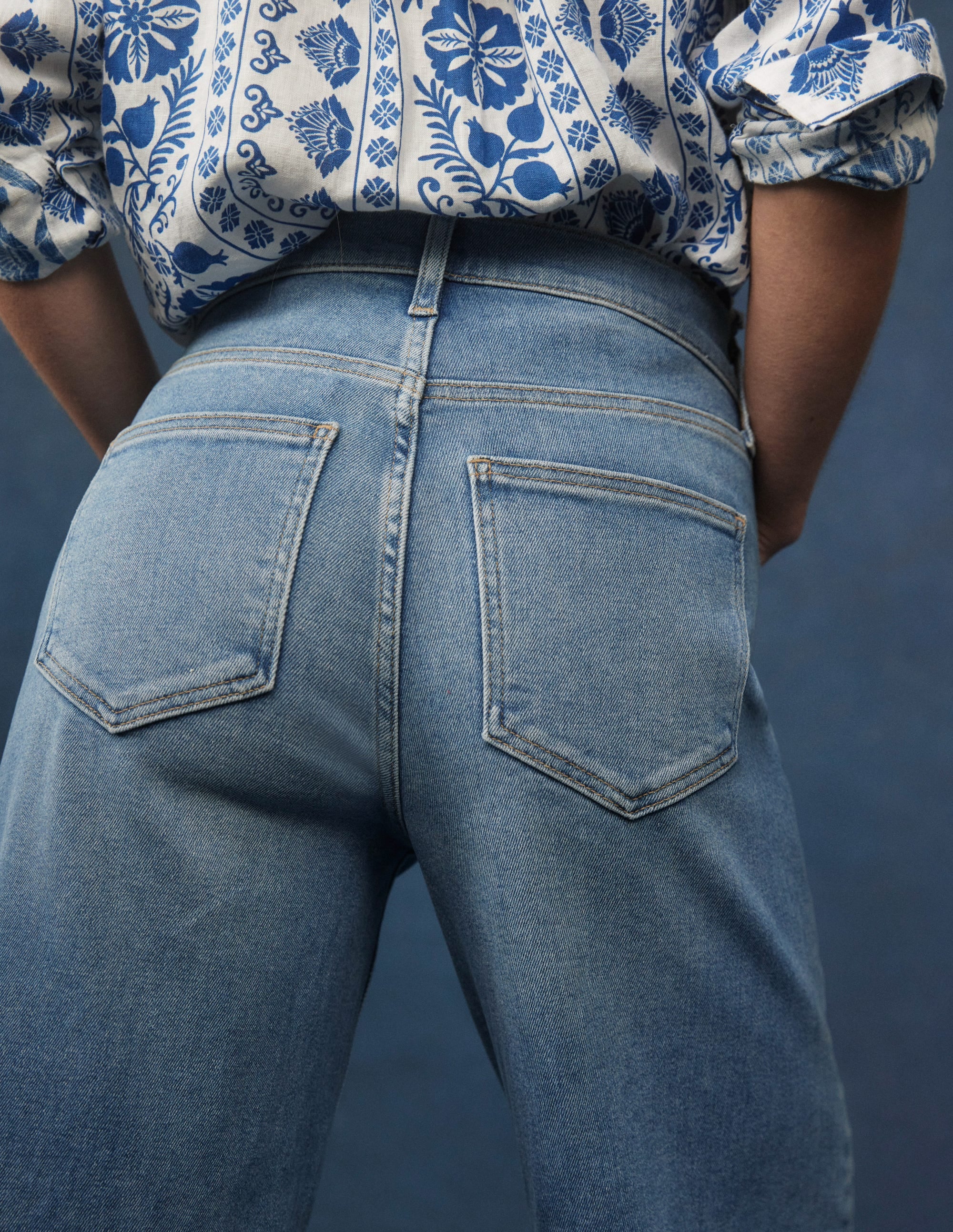 High Rise Wide Leg Jeans-Light Vintage - Image 12
