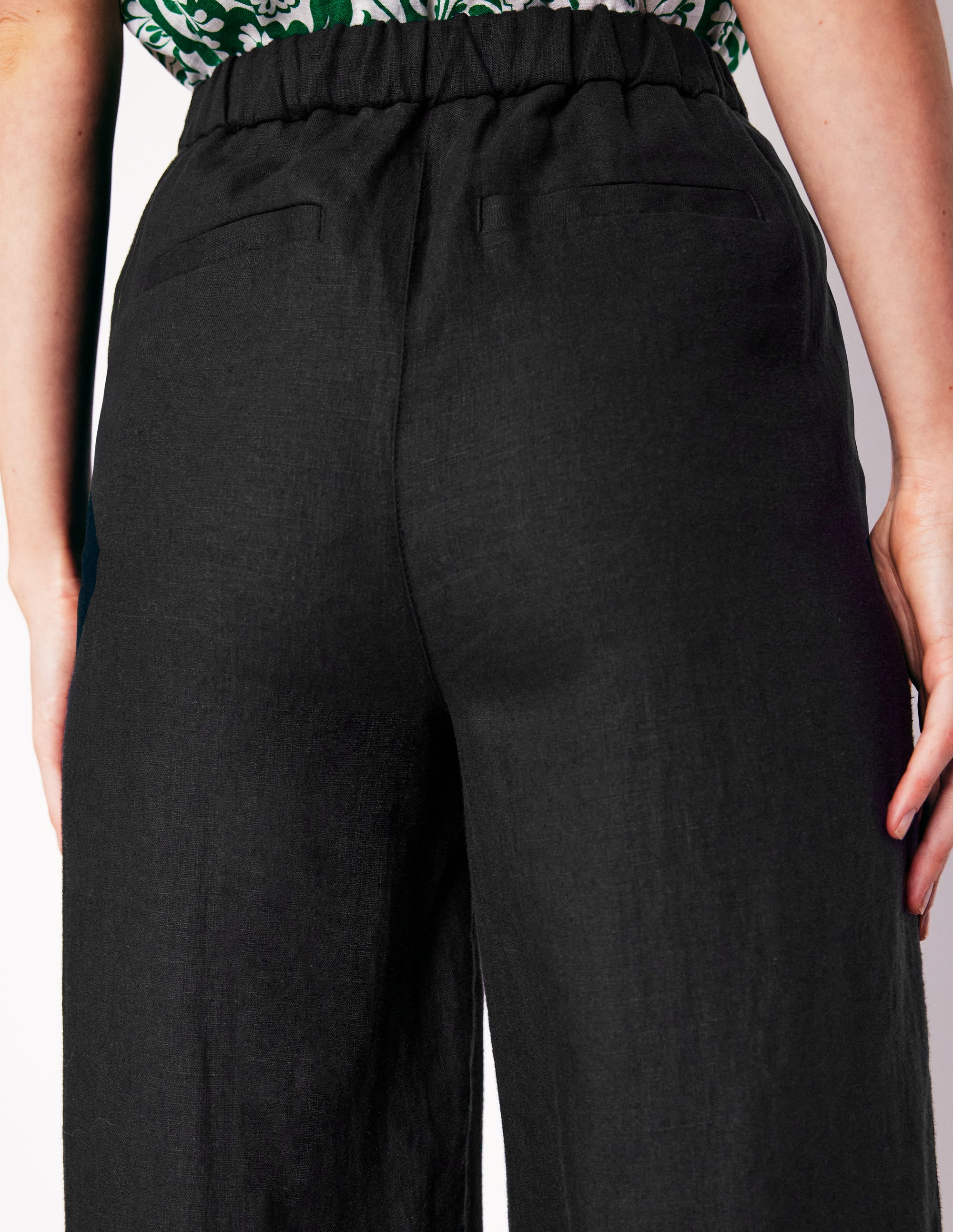 Dulwich Linen Trousers-Black - Image 3