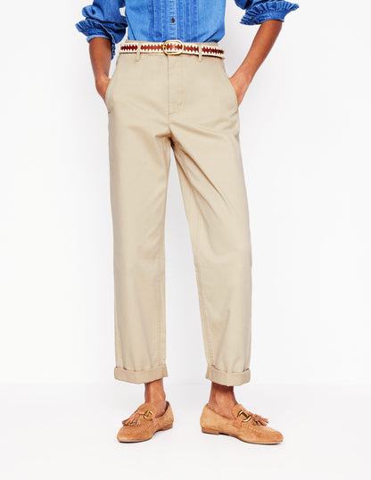 Boden 'Barnsbury' Chino Trousers