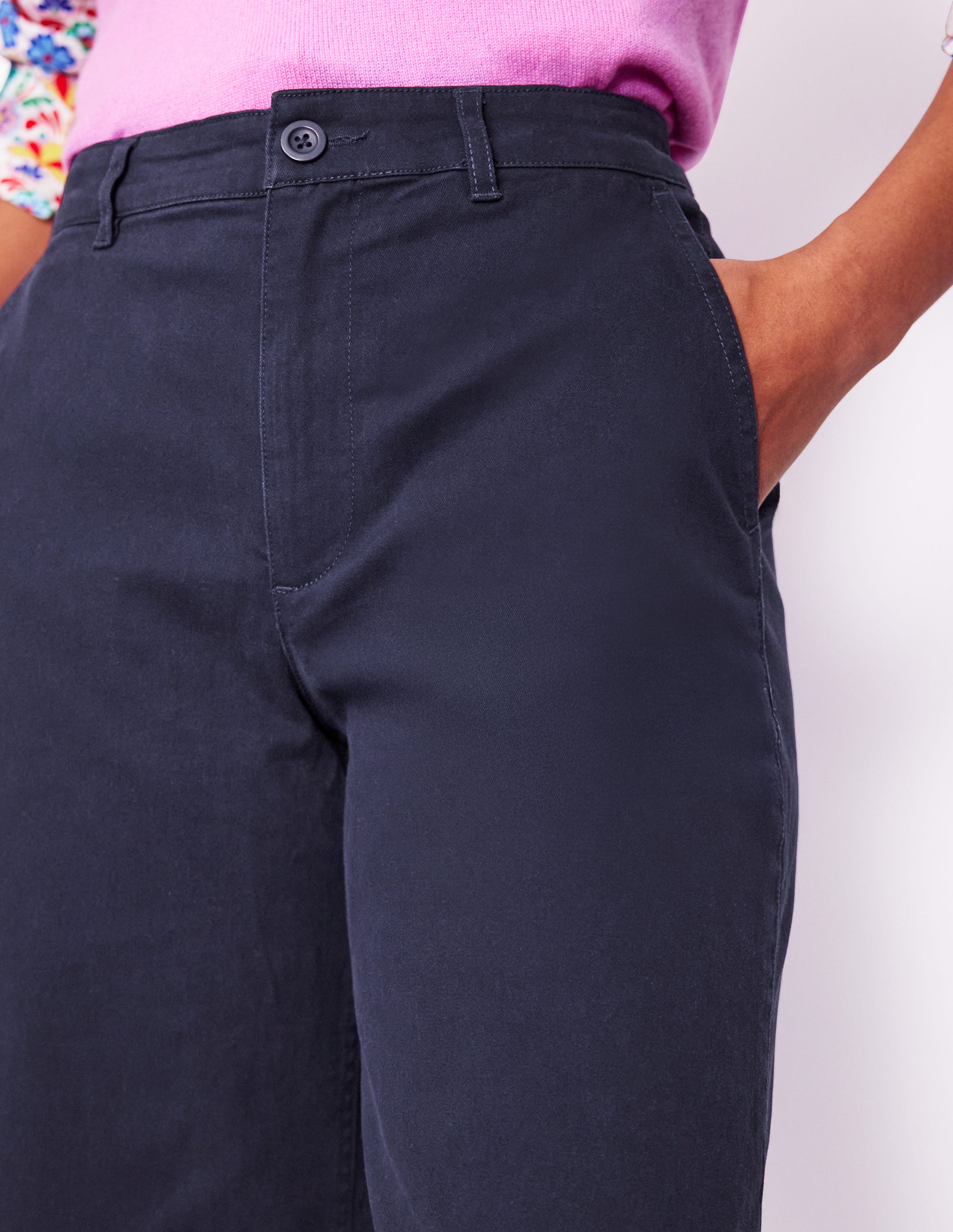 Barnsbury Crop Chino Trousers-Navy - Image 5